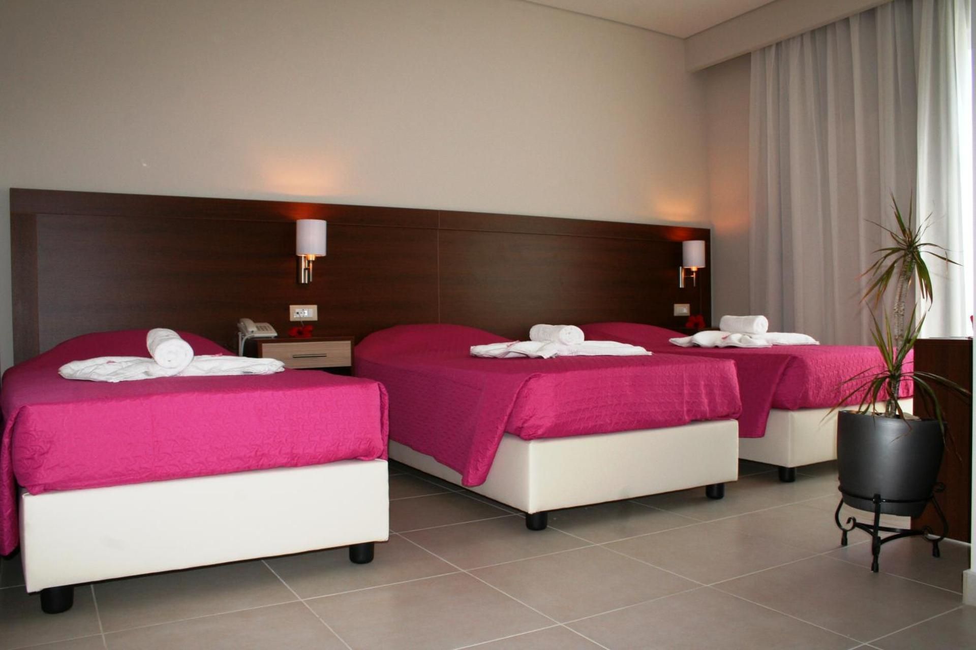 Deluxe Triple Room