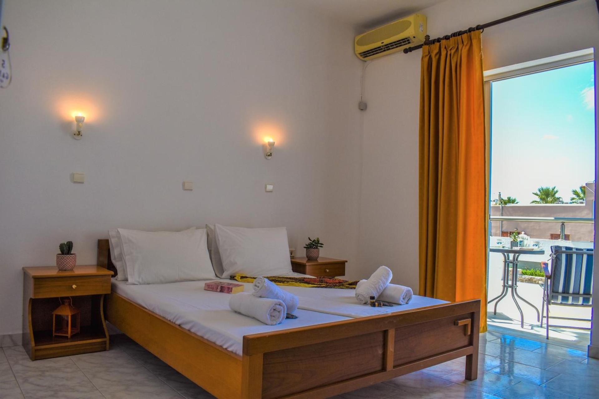 Double Room with Balcony and Sea View
