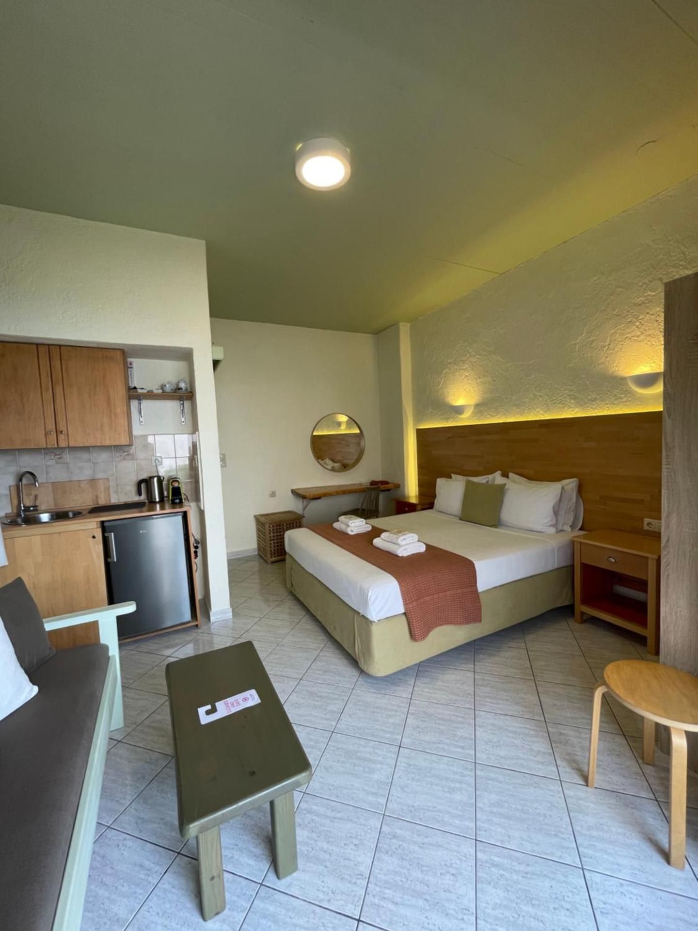 Studio with Sea View (2 Adults)