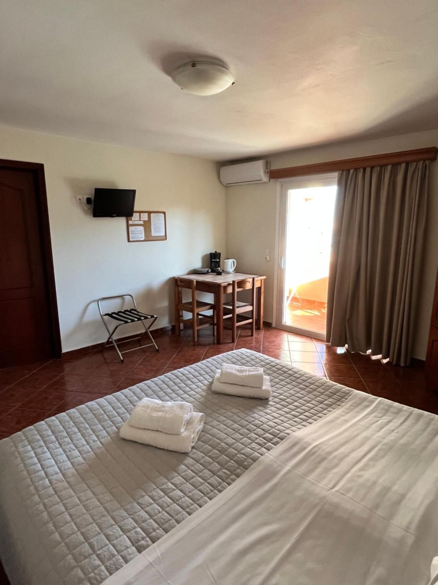Double or Twin Room with Garden View