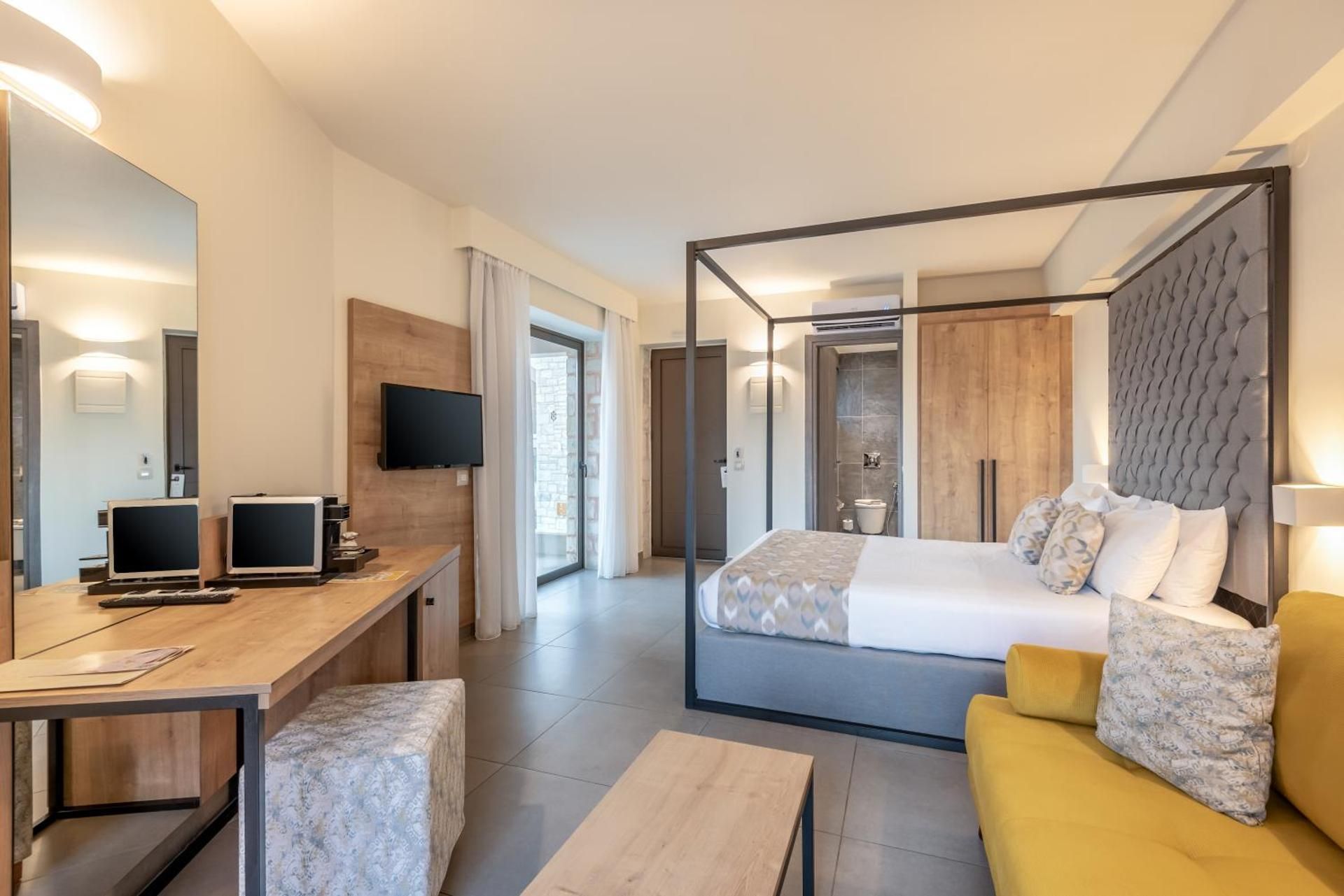 Junior Suite Room