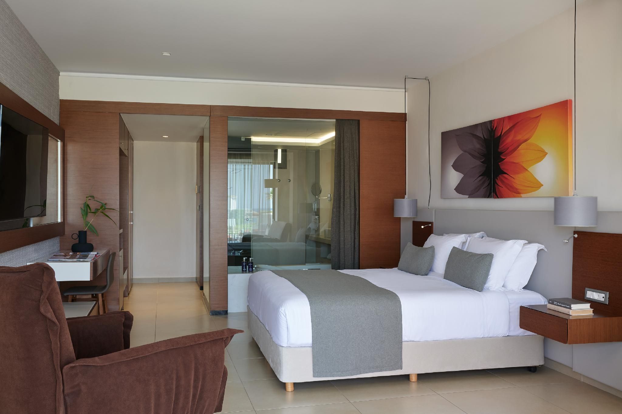 Beachfront Junior Suite with Private Pool