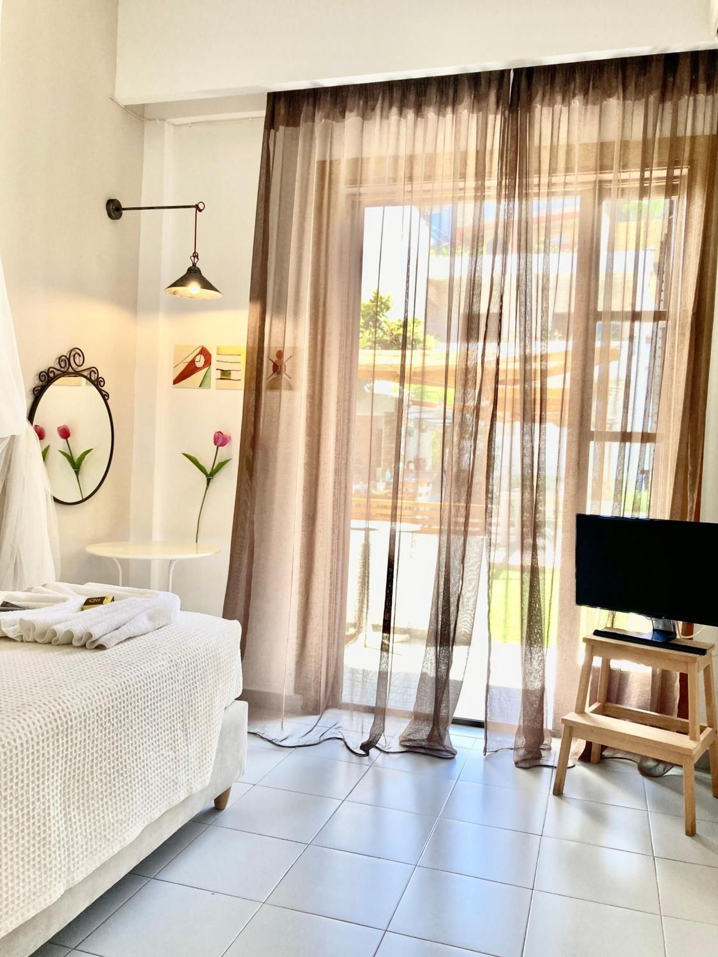 Studio with Garden View