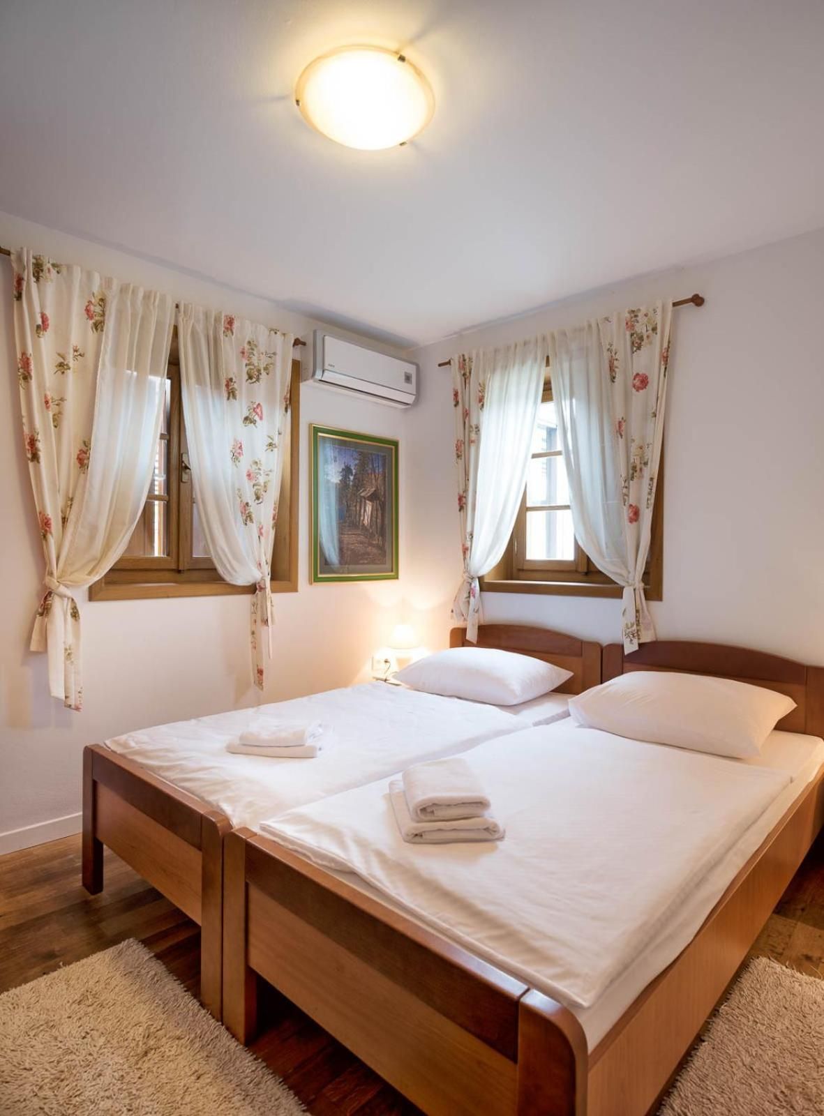 Classic Quadruple Room