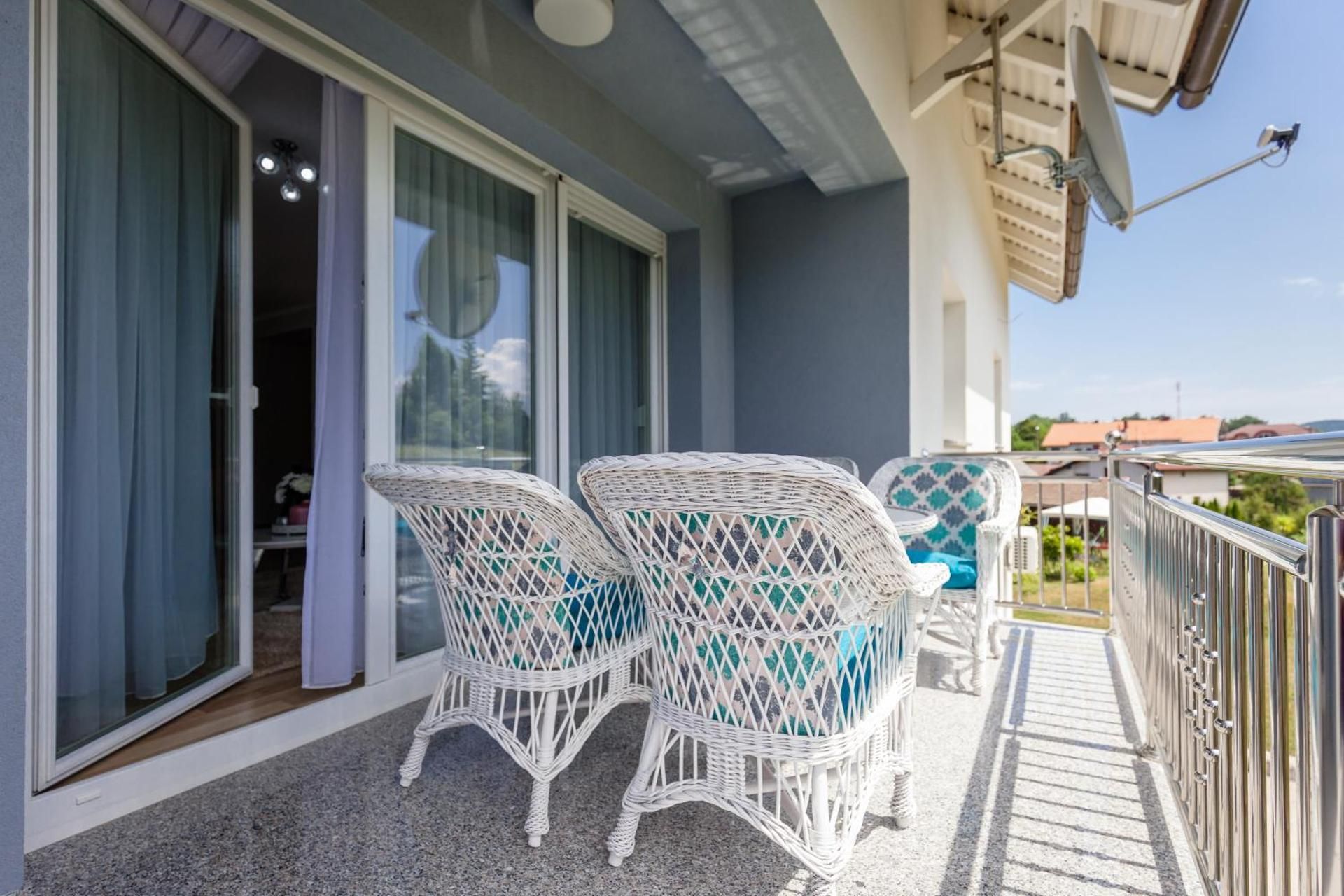 Apartment with Balcony