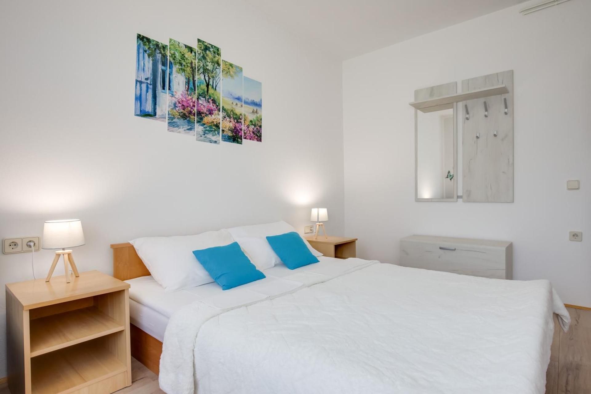 Double Room with external bathroom