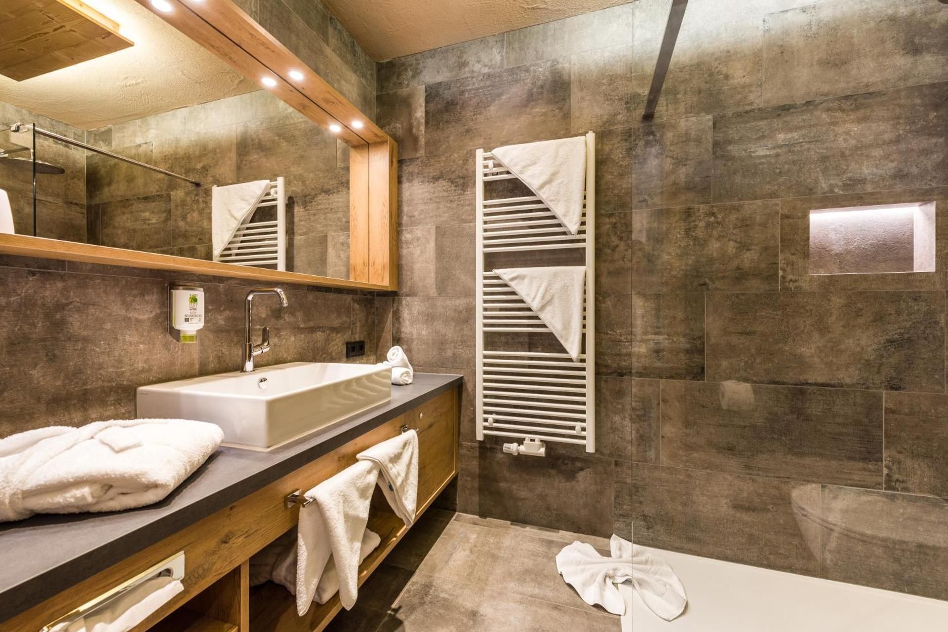 Suite with Sauna