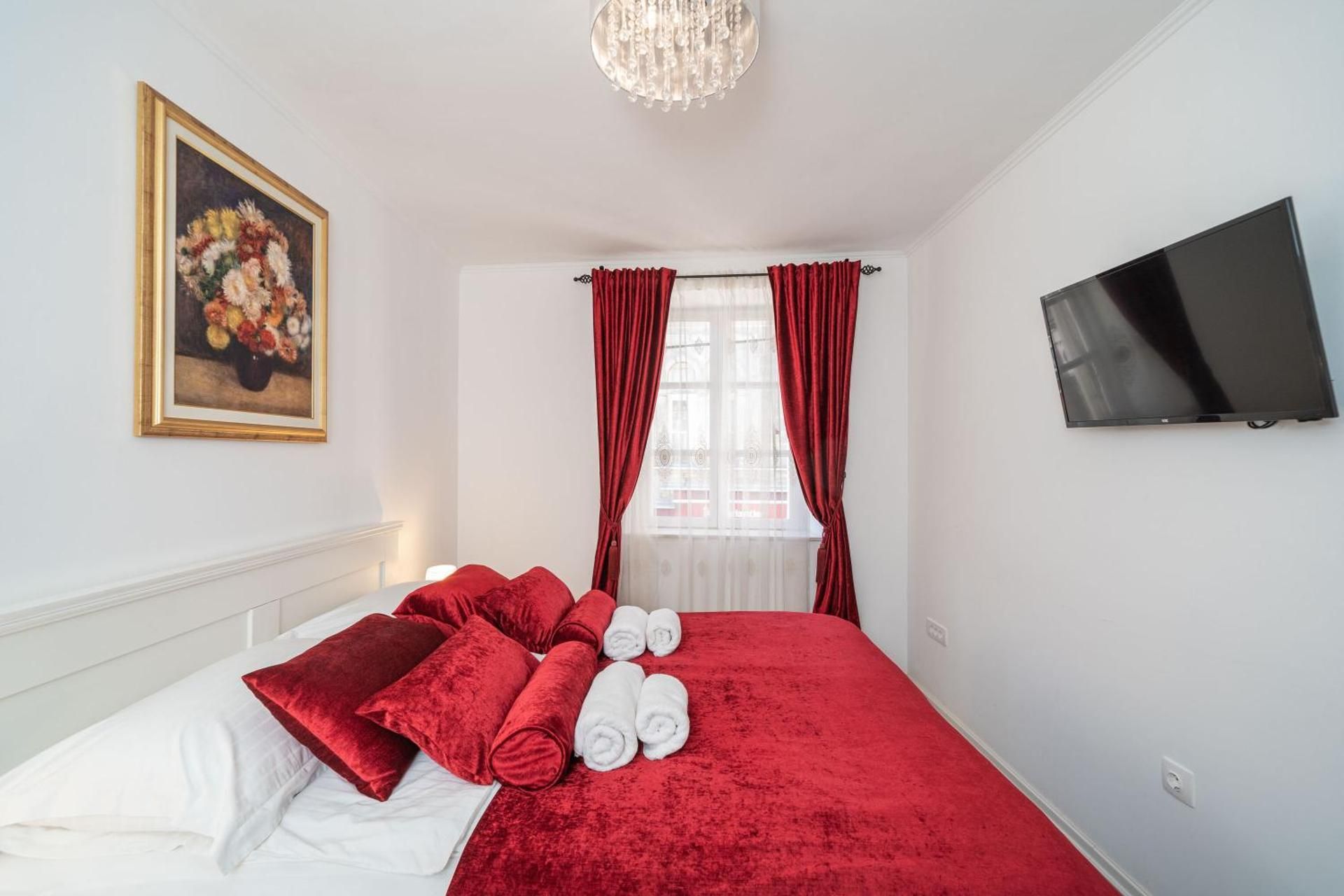 Deluxe Queen Room