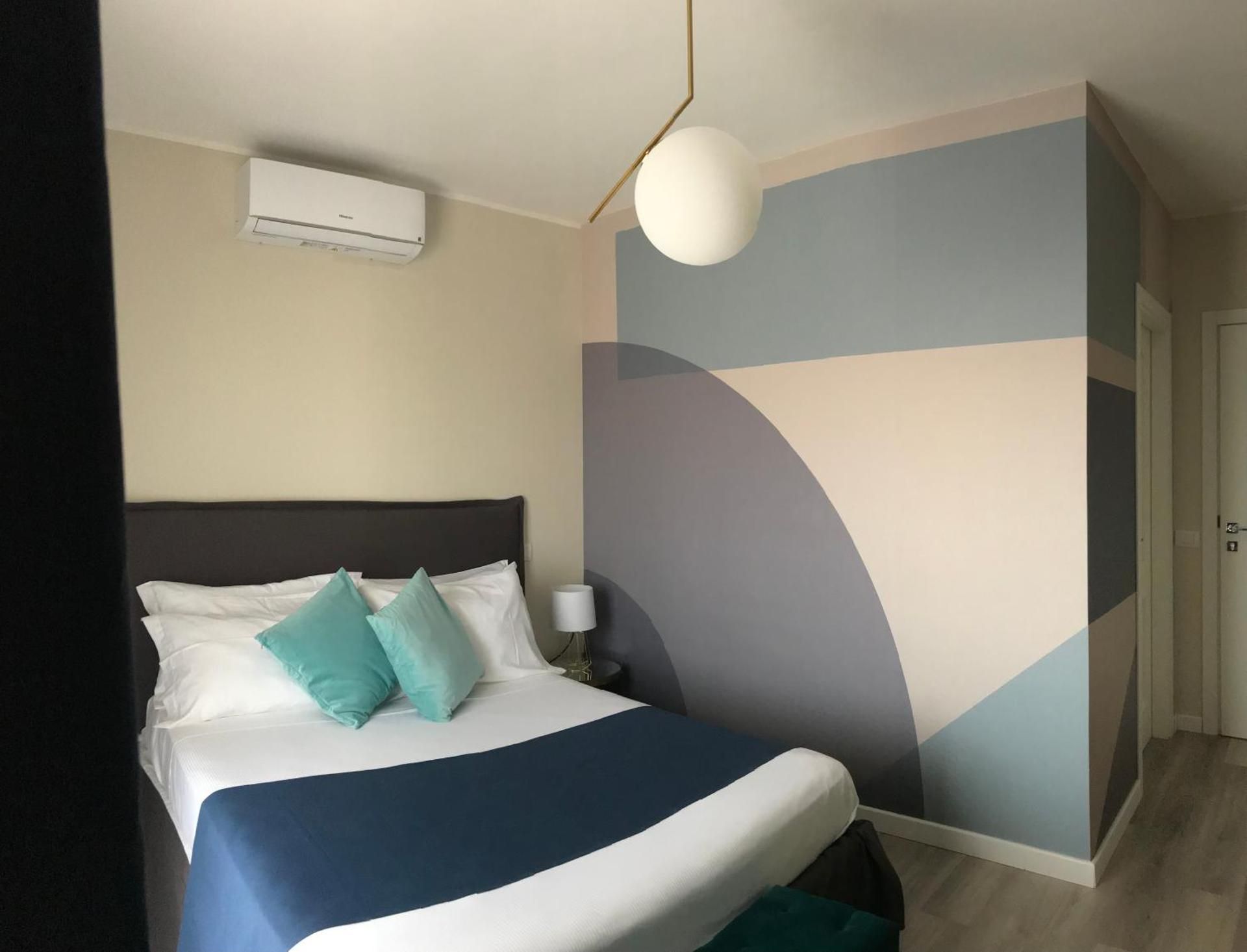 Deluxe Double Room with Balcony and Sea View