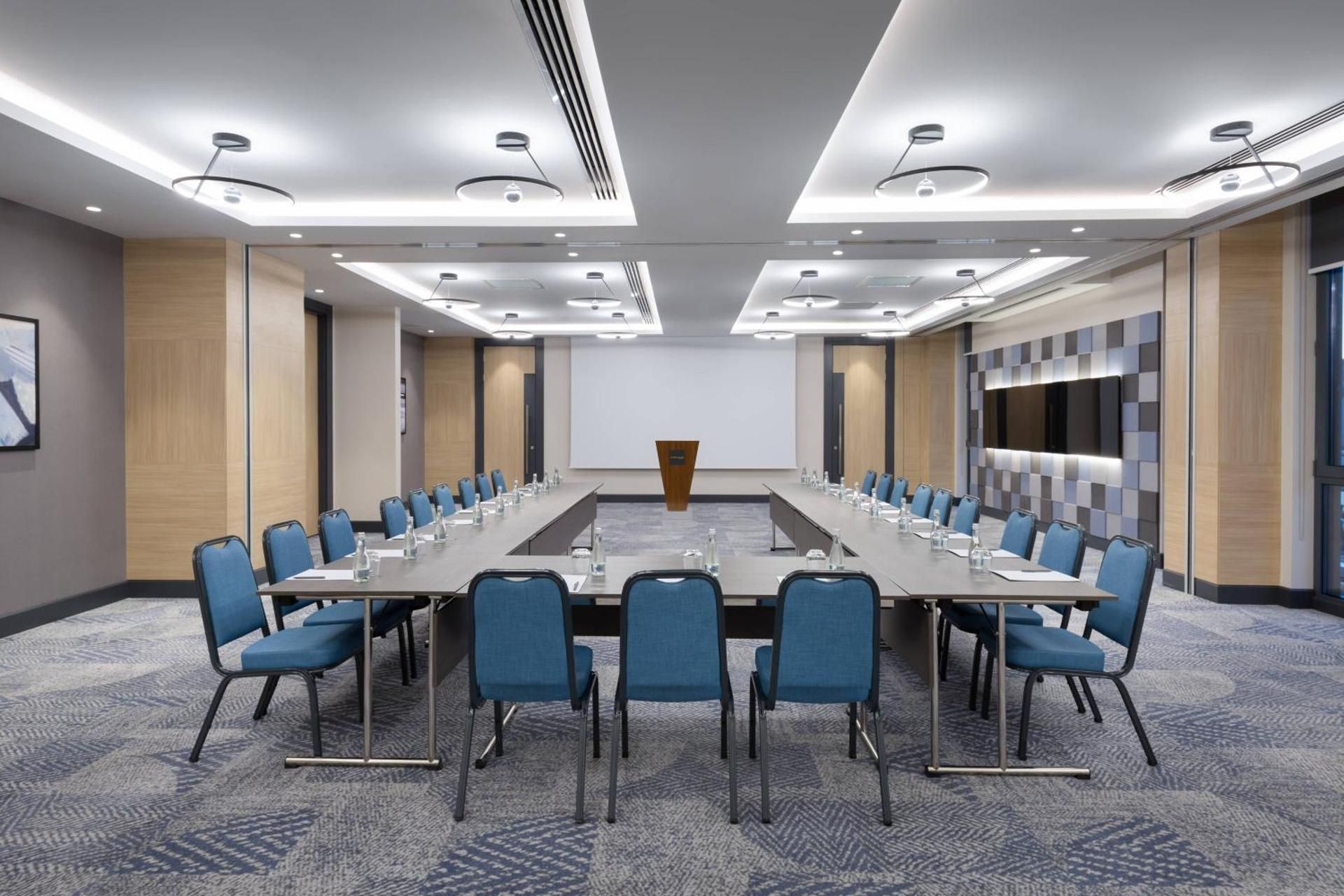meeting room / ballrooms