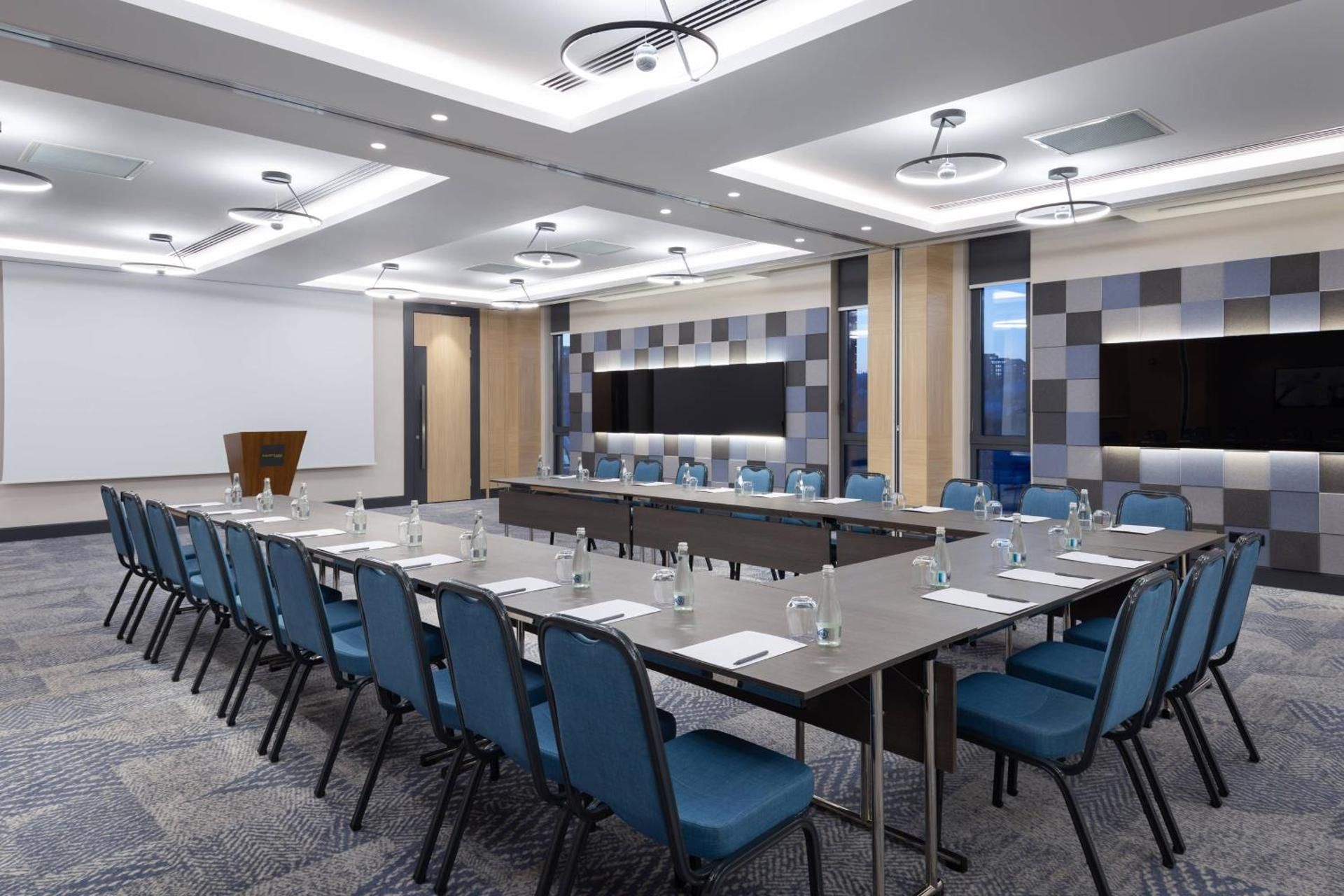 meeting room / ballrooms