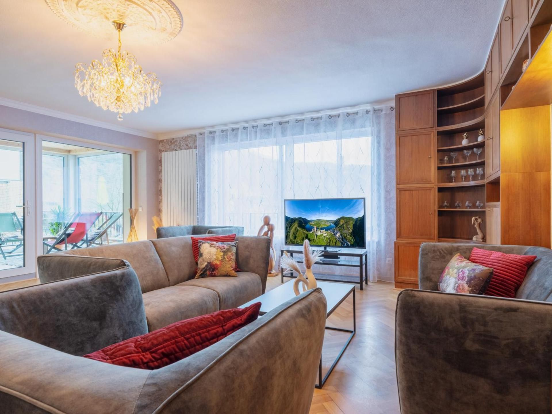 Superior Apartment