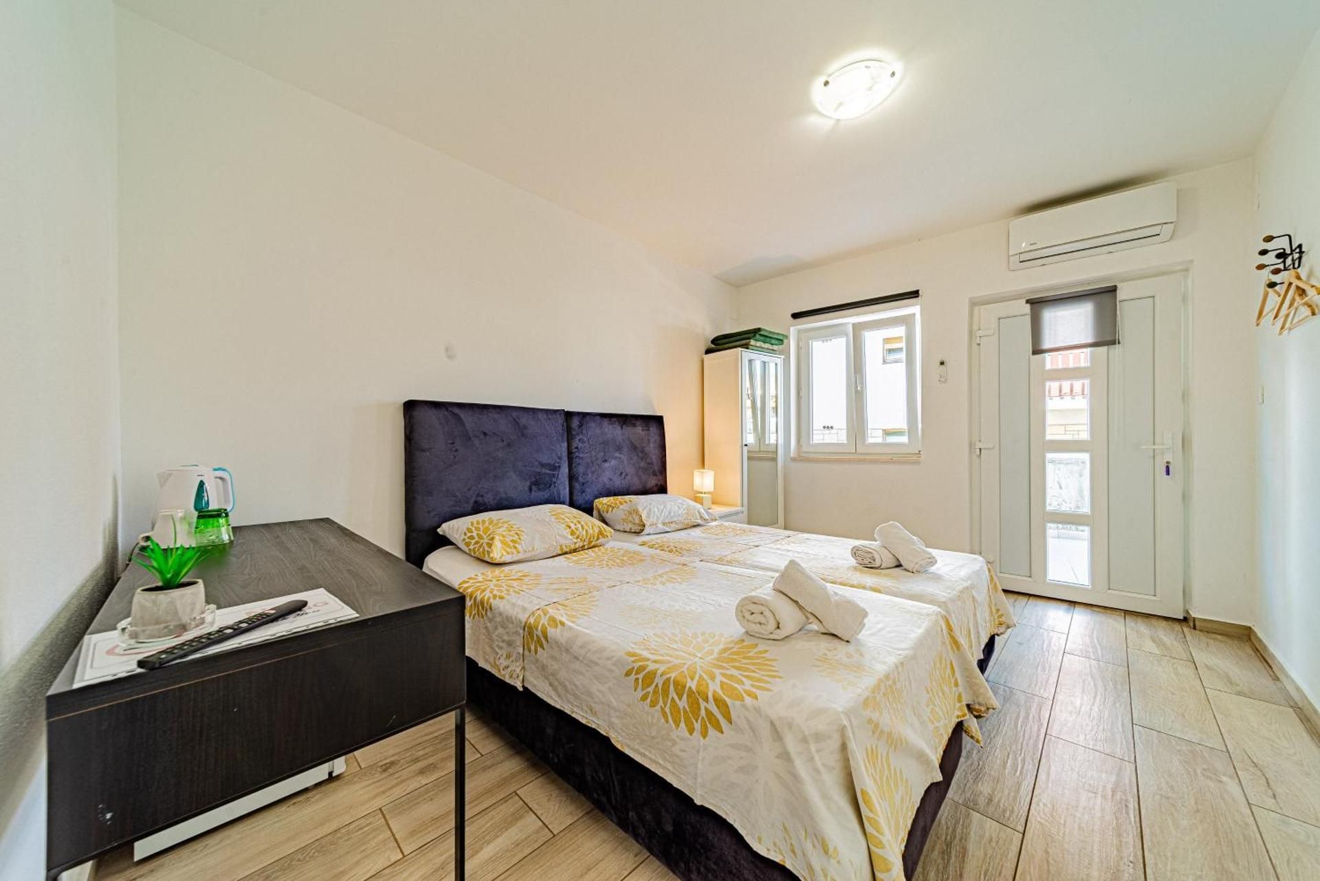 Double or Twin Room with Terrace