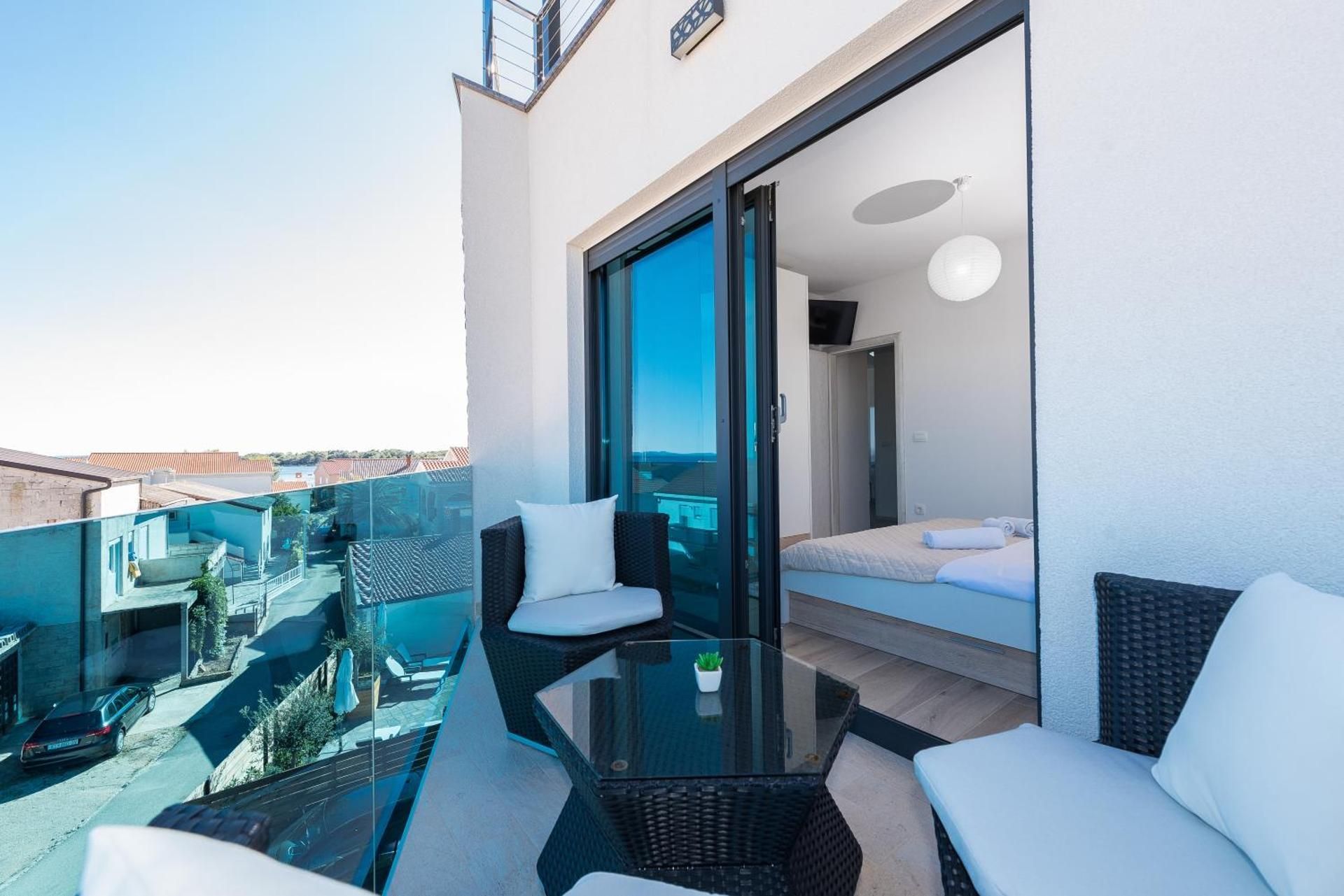 Deluxe Apartment with Pool View