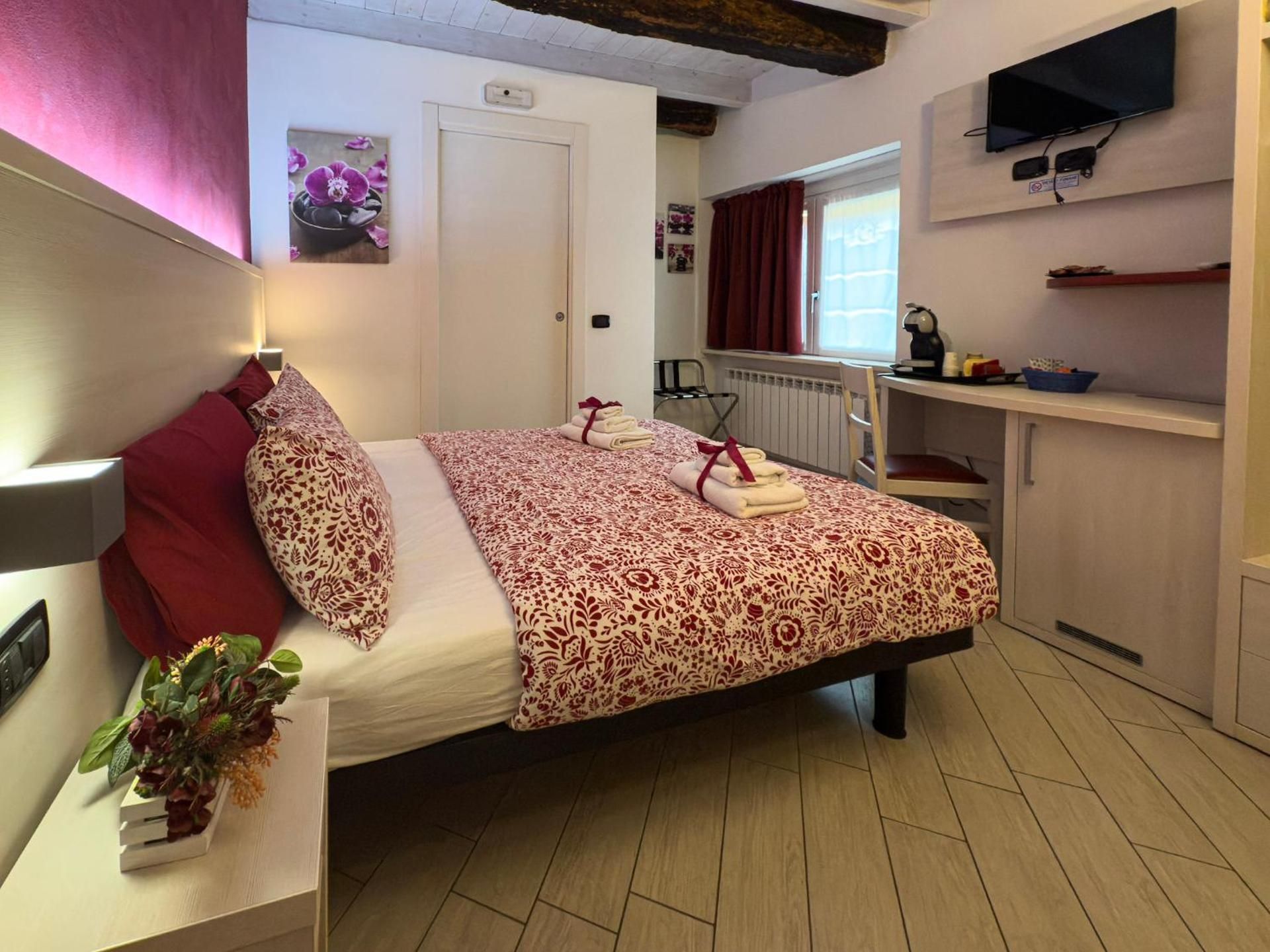 Superior Queen Room