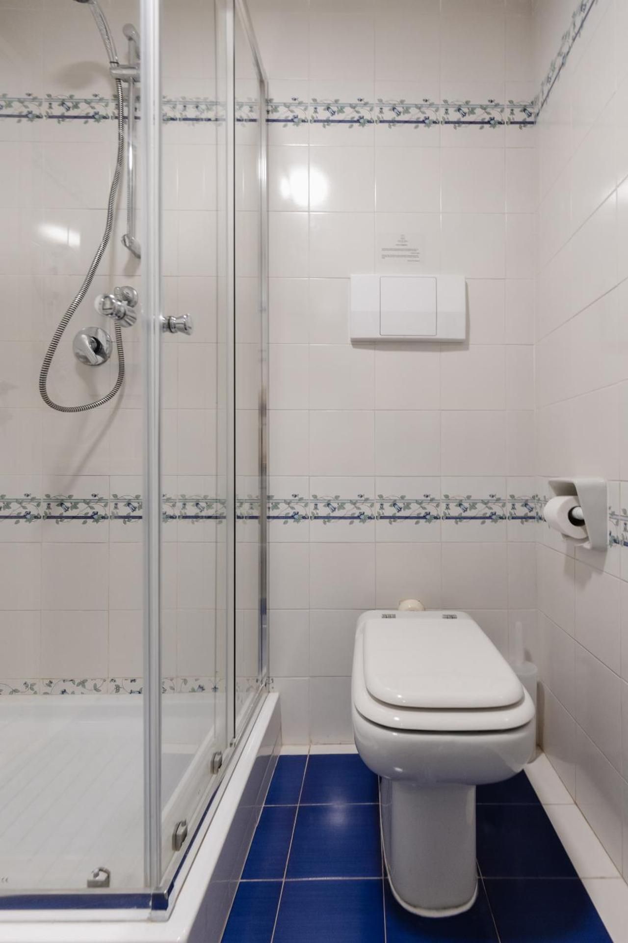 Double or Twin Room with Garden View