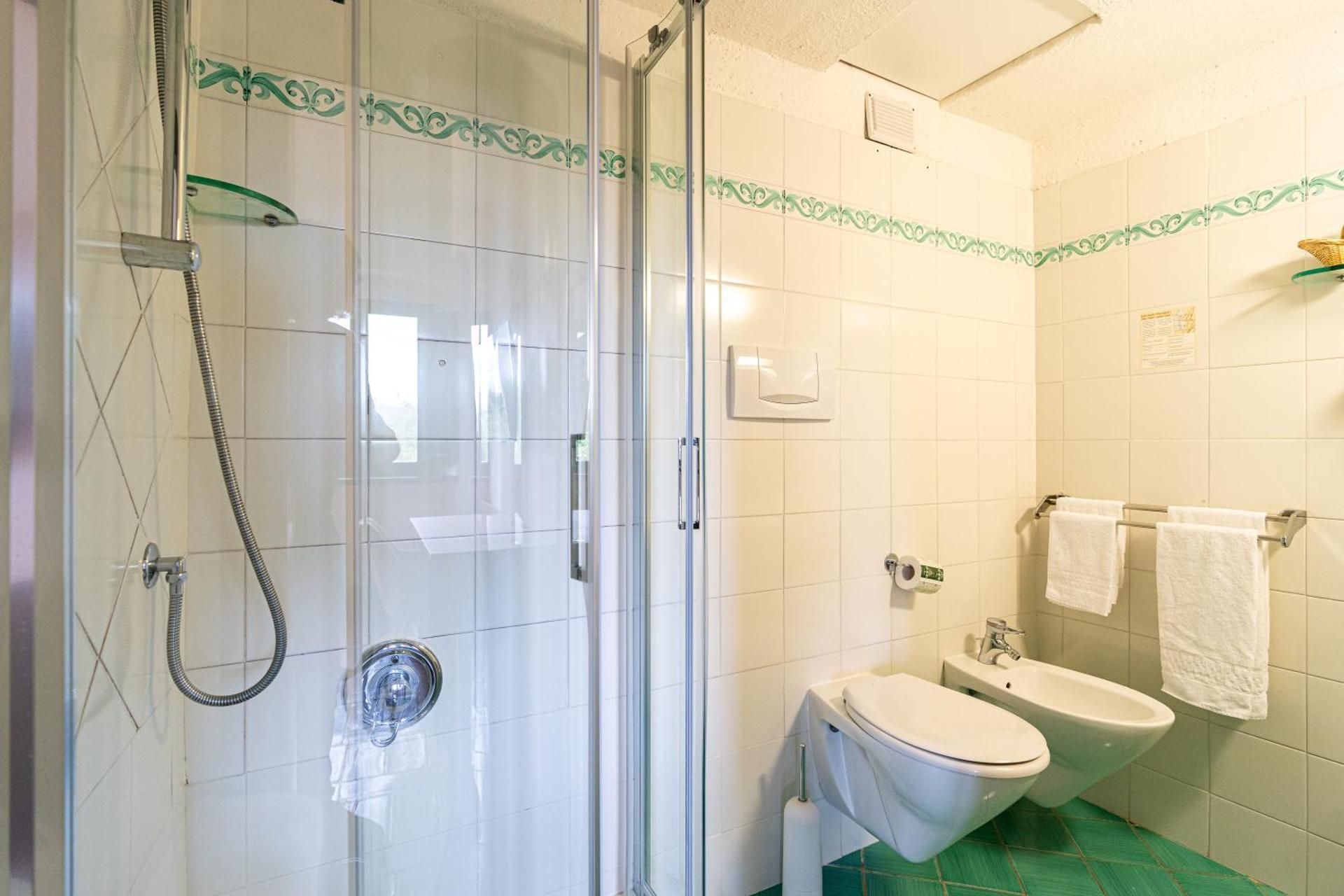 Double Room - Split Level (Tower)