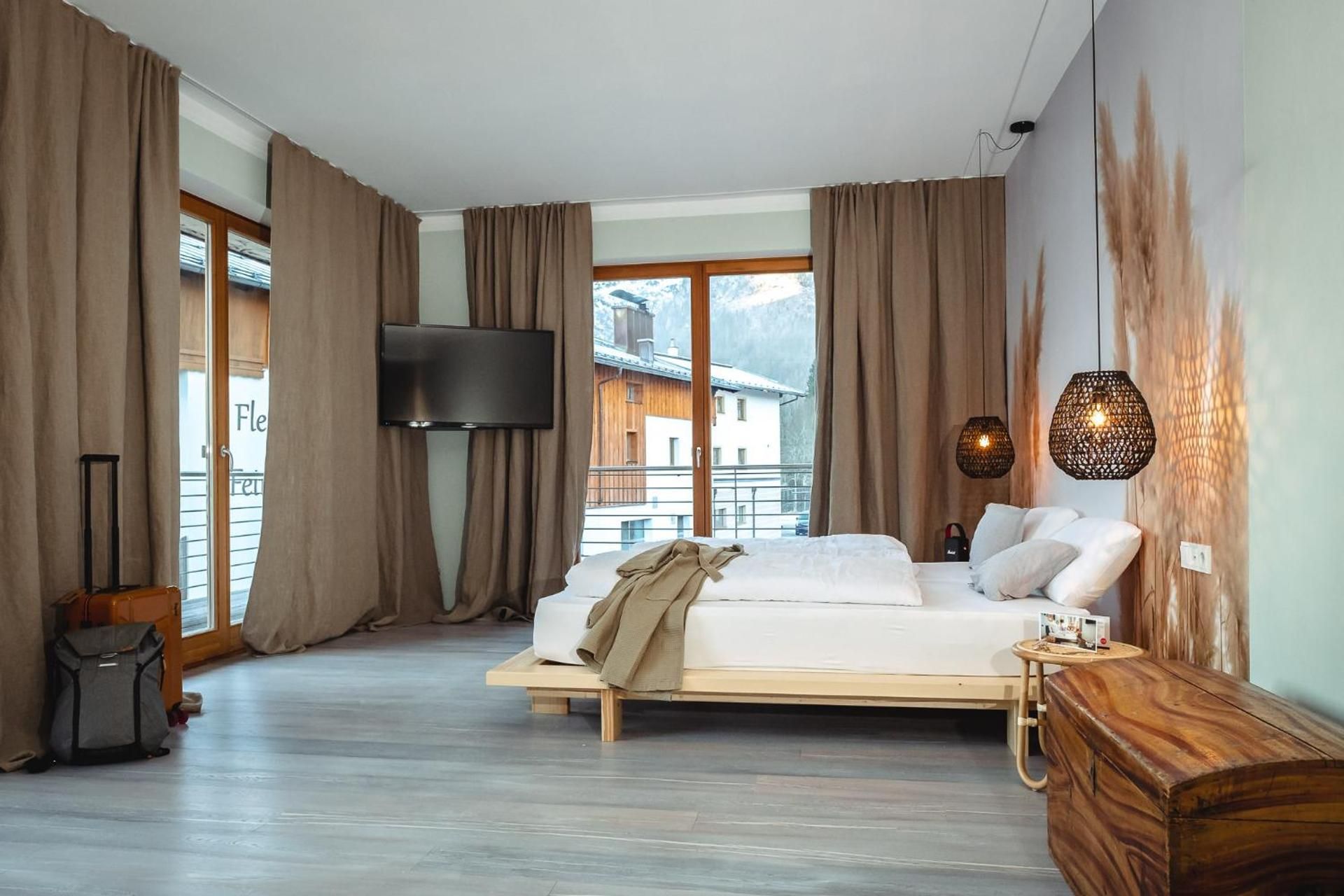 Deluxe Double Room with Balcony