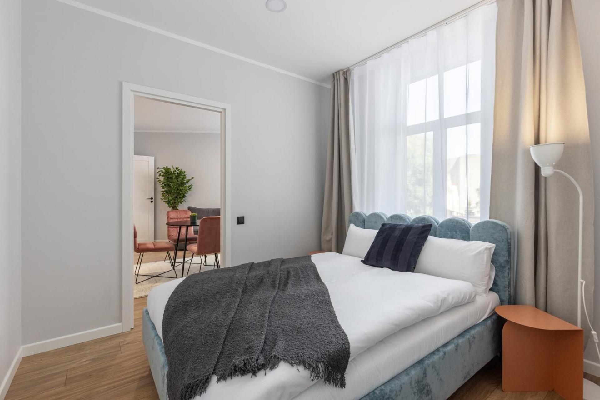 One Bedroom - 4th Floor