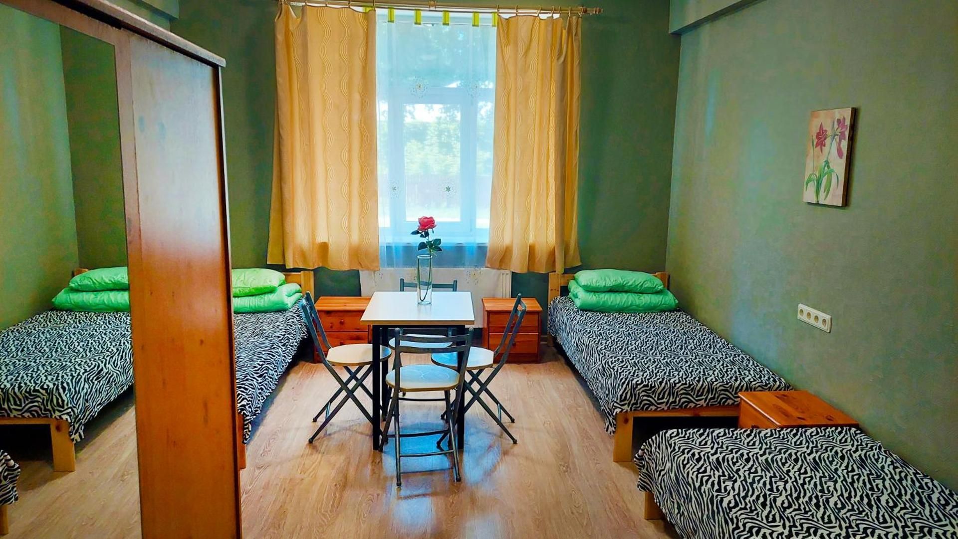 Triple Room with Shared Bathroom