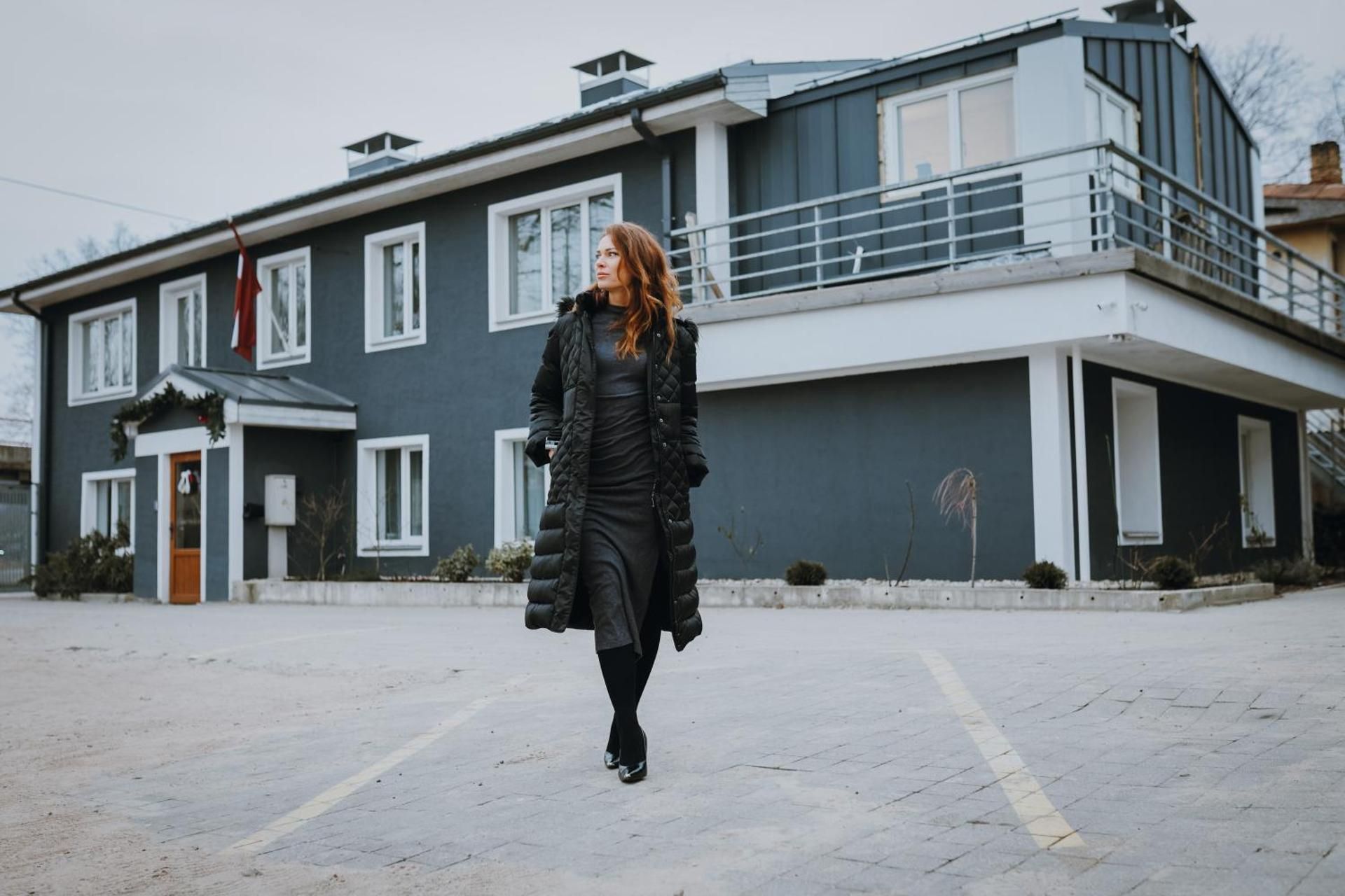 Green Garden & Private Parking Apartments with Playground