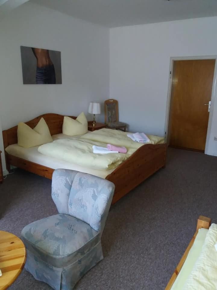 Comfort Triple Room with Bathroom