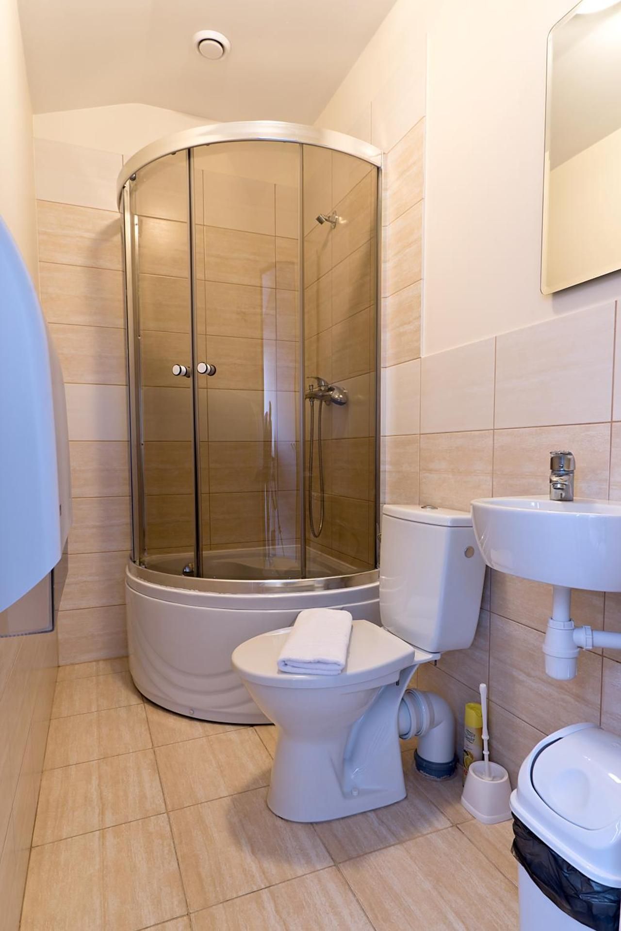 Single Room with Shower