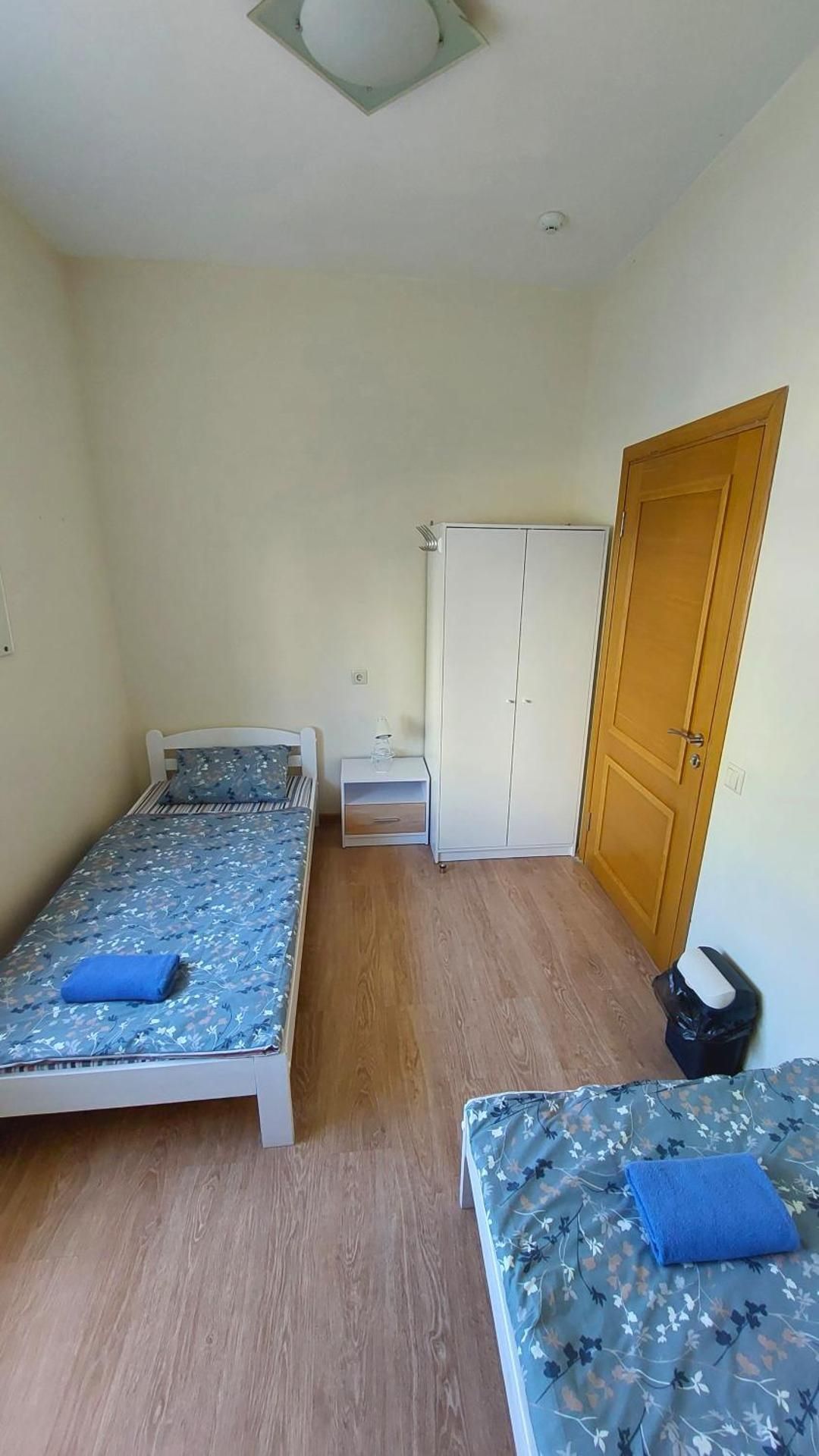 Standard Twin Room with Shared Bathroom