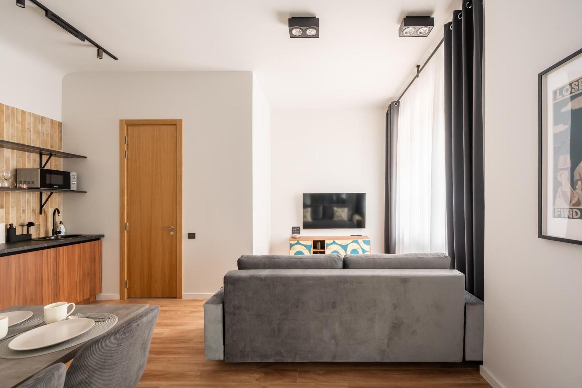 One-Bedroom Family Apartment