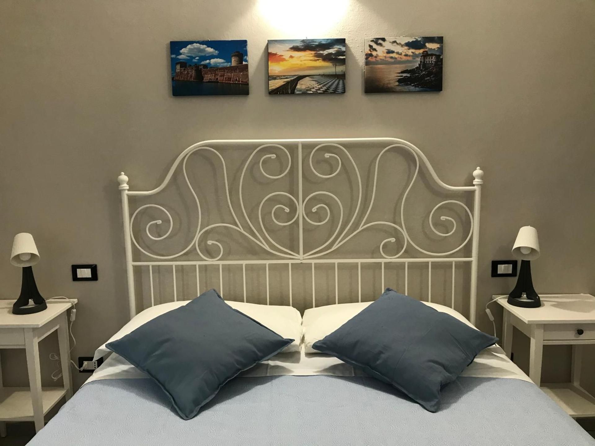 ATTICO LIVORNO Bed & Relax Double Room 2