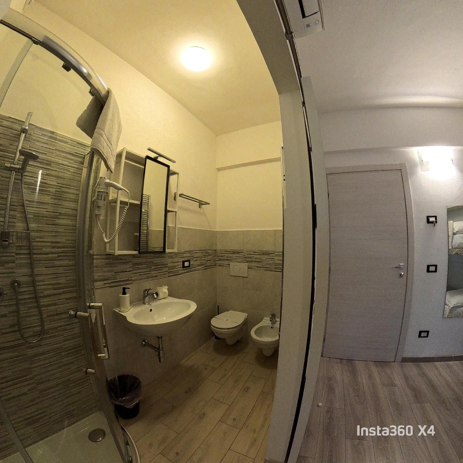 ATTICO LIVORNO Bed & Relax Deluxe Double or Twin 3