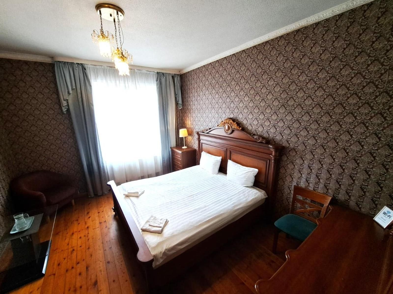 Large Double Room