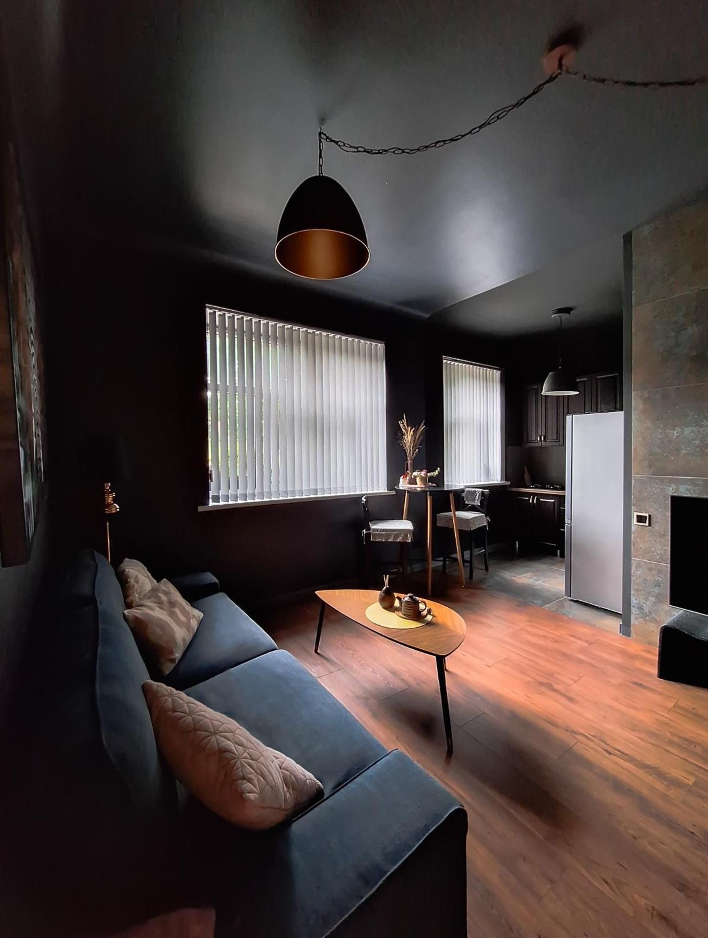 One-Bedroom Apartment (Dark Gray)