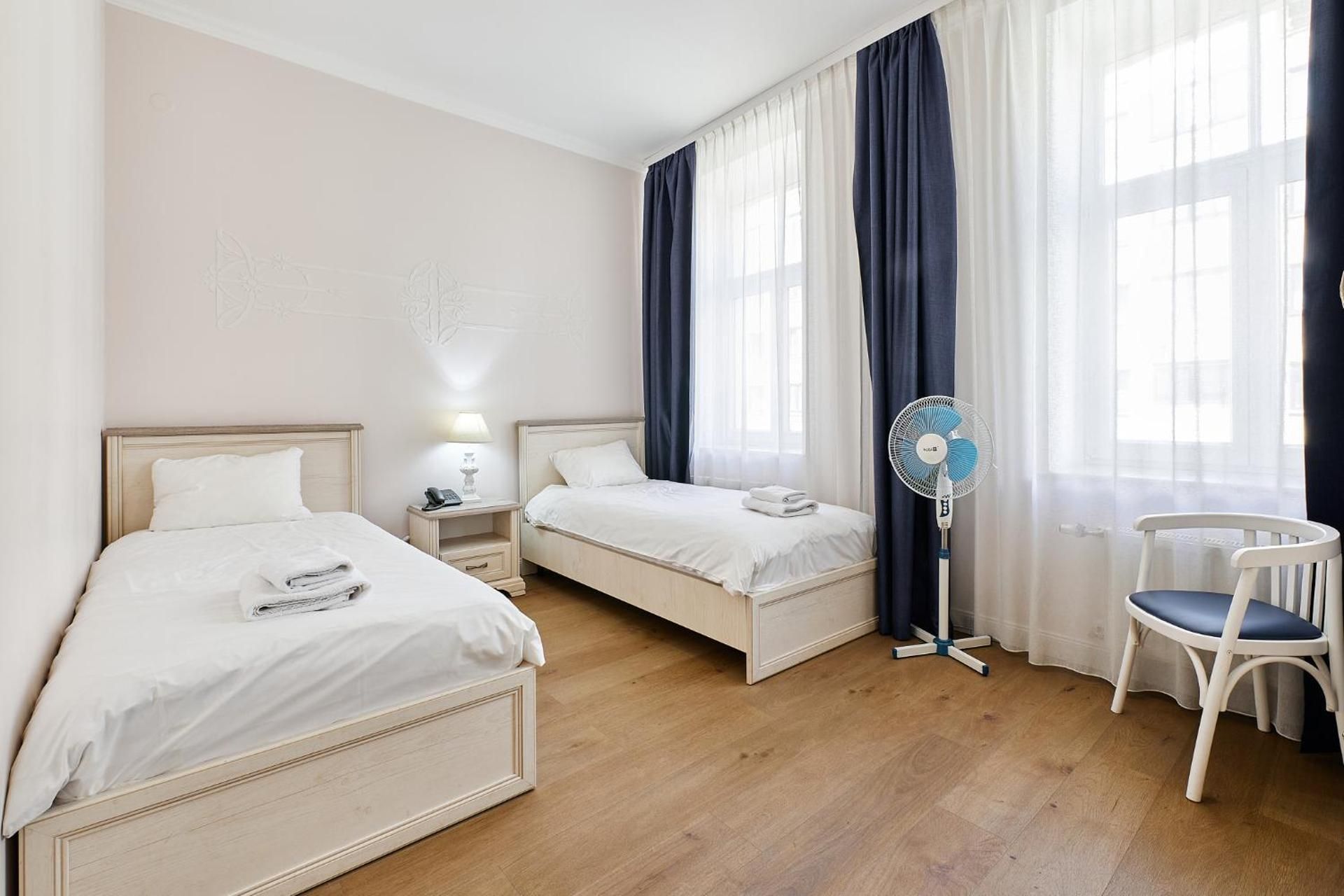 Stabu Seta Residence Standard Twin Room