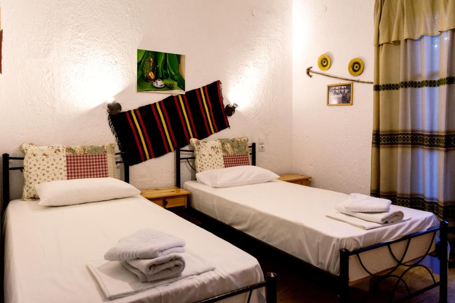 Standard Twin Room with Garden View