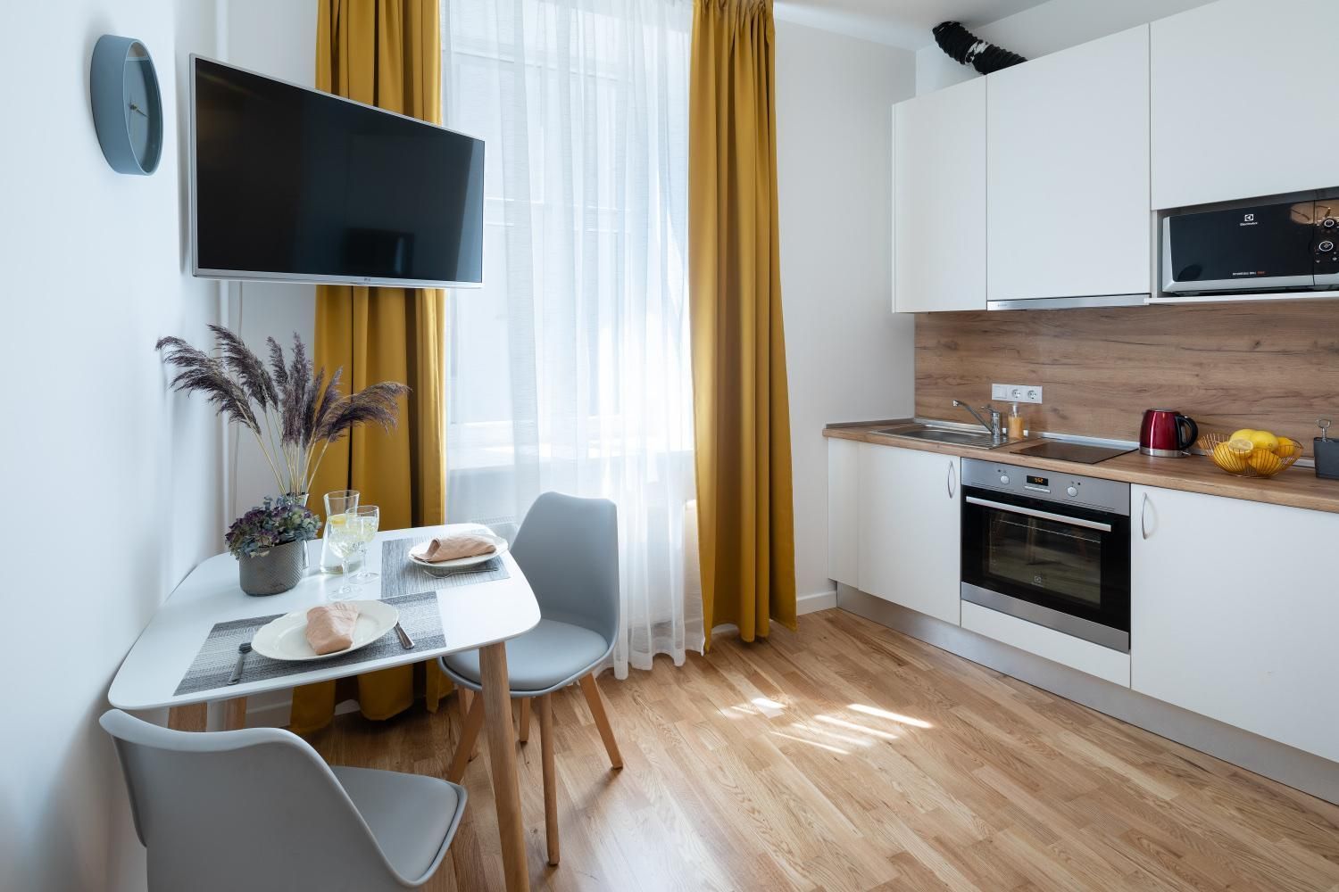 Residential Barona Apartments in Riga Centre Studio with Sofa Bed 3