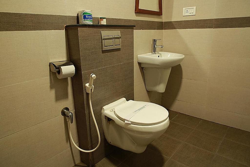 Le Celestium Deluxe Room 11