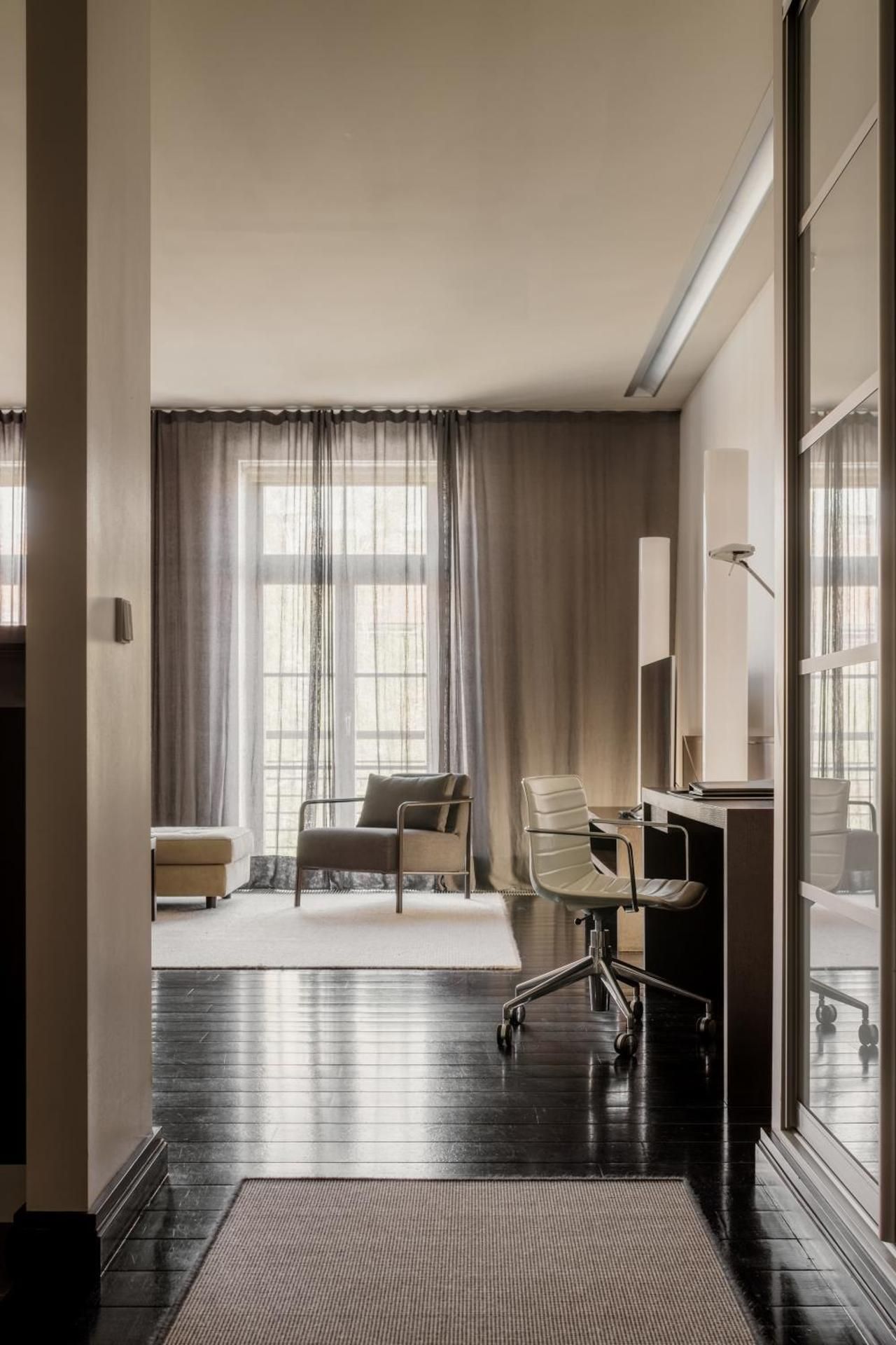 Penthouse Suite with Kitchenette