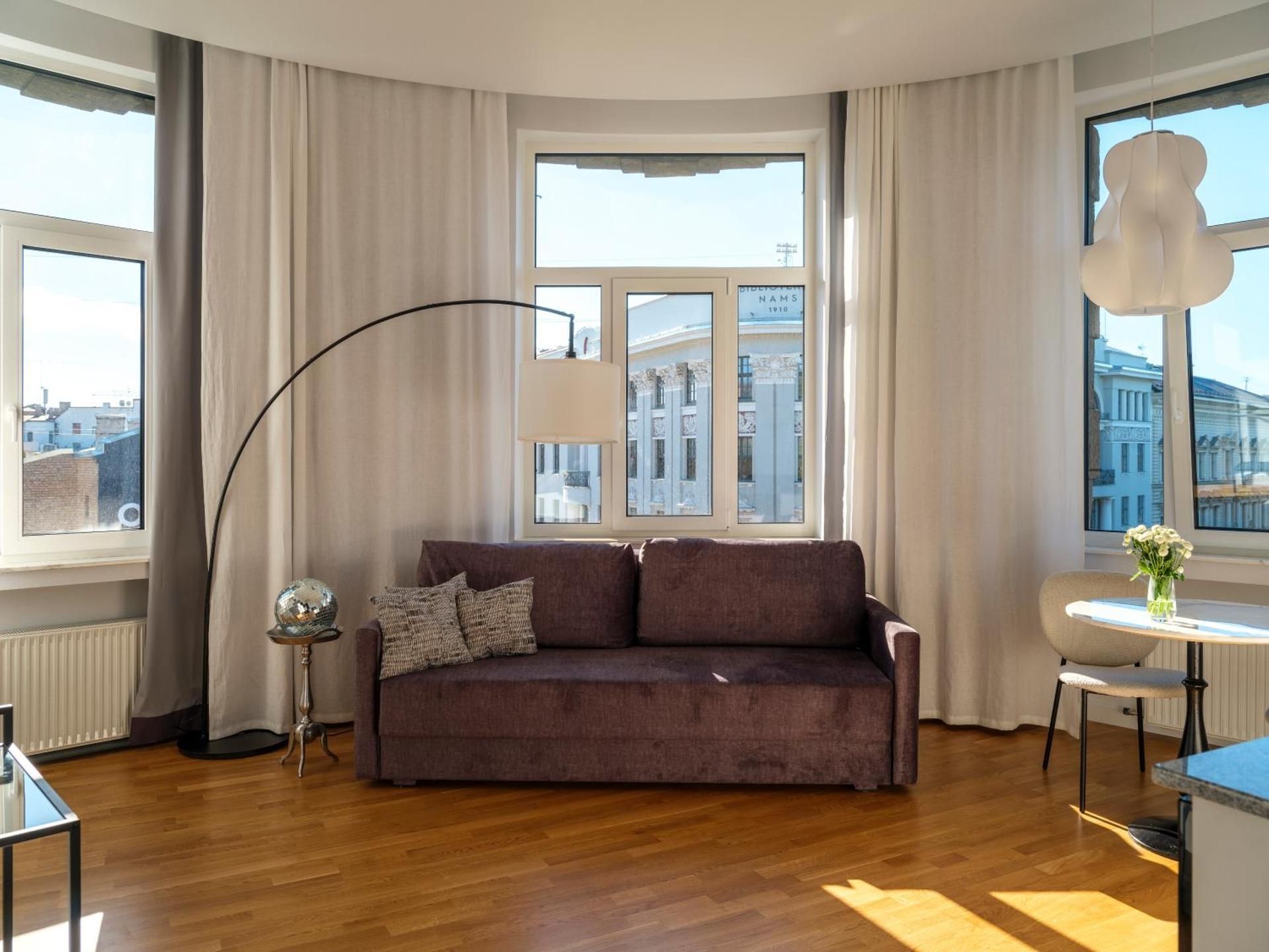 Deluxe One-Bedroom Apartment with Garden View
