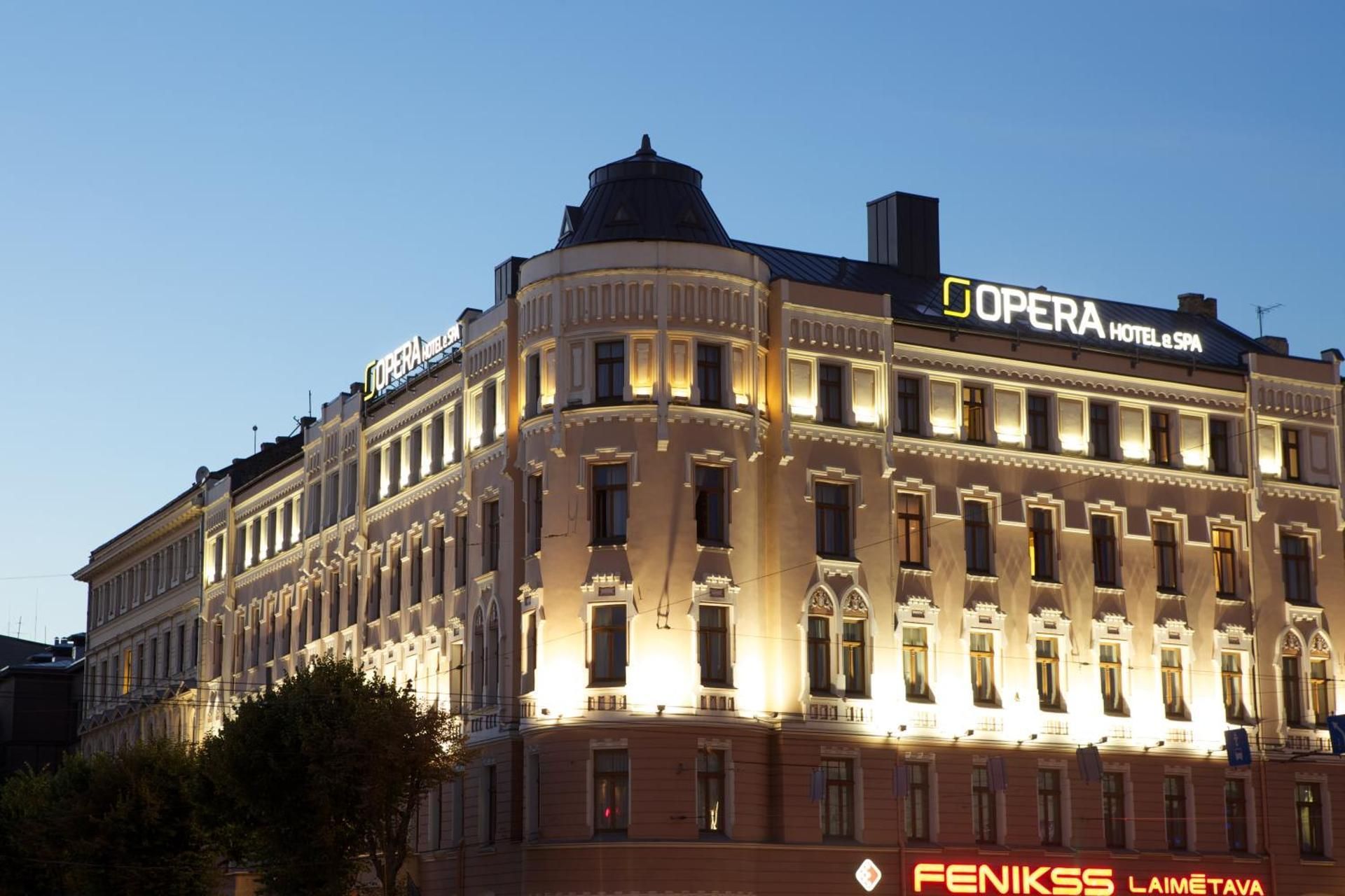 Opera Hotel