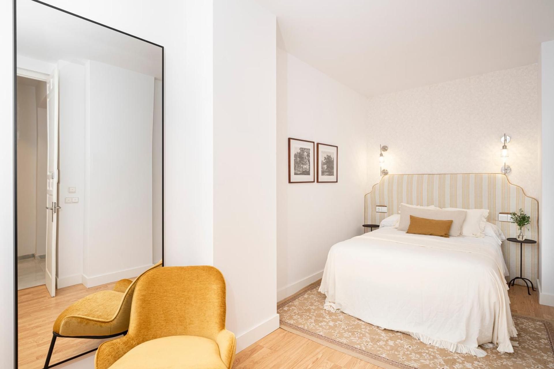 Double Room with Private External Bathroom