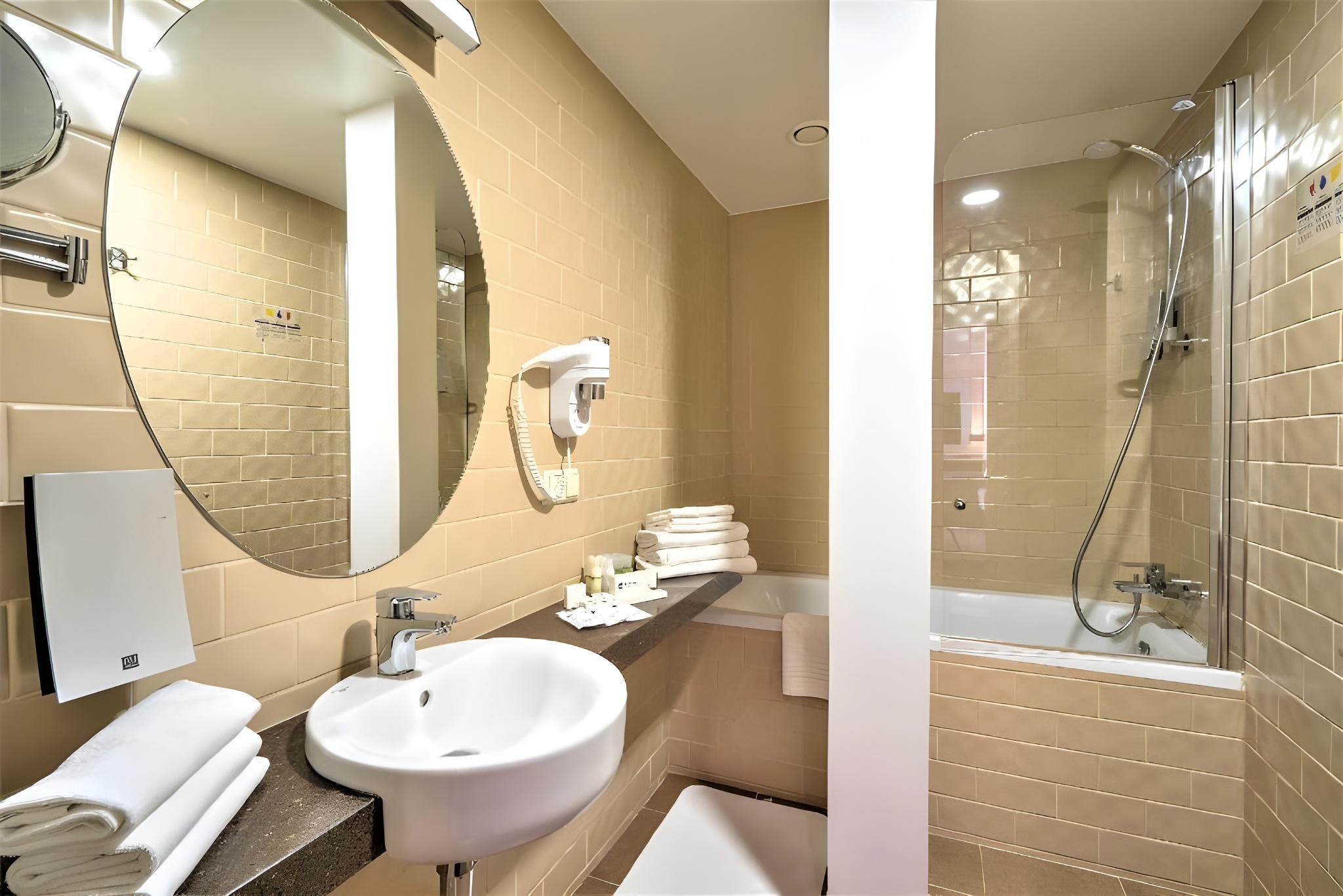 One-Bedroom Suite