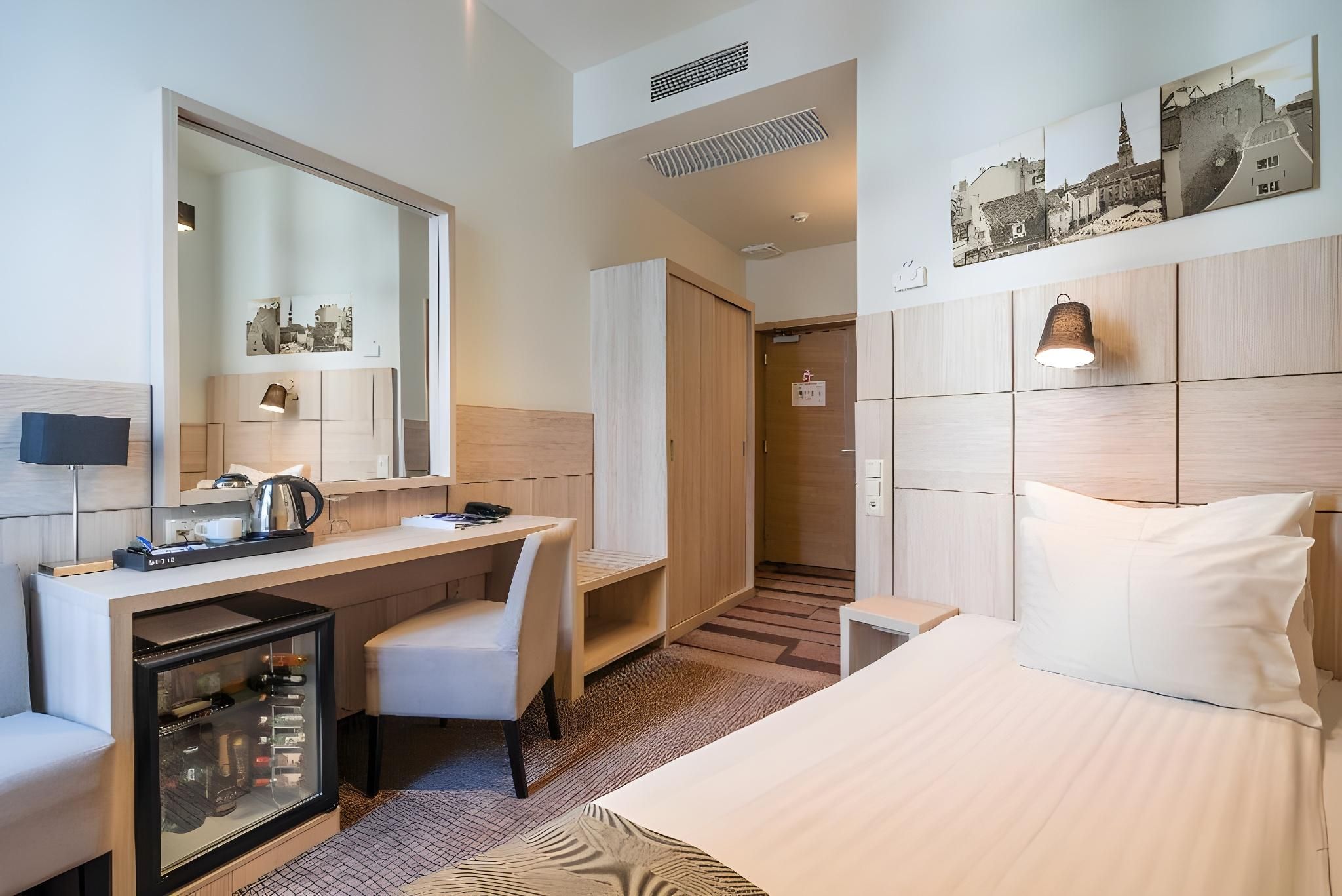 Single Room