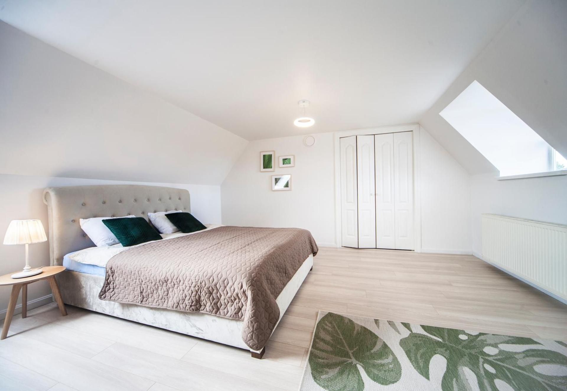Apartment - Split Level