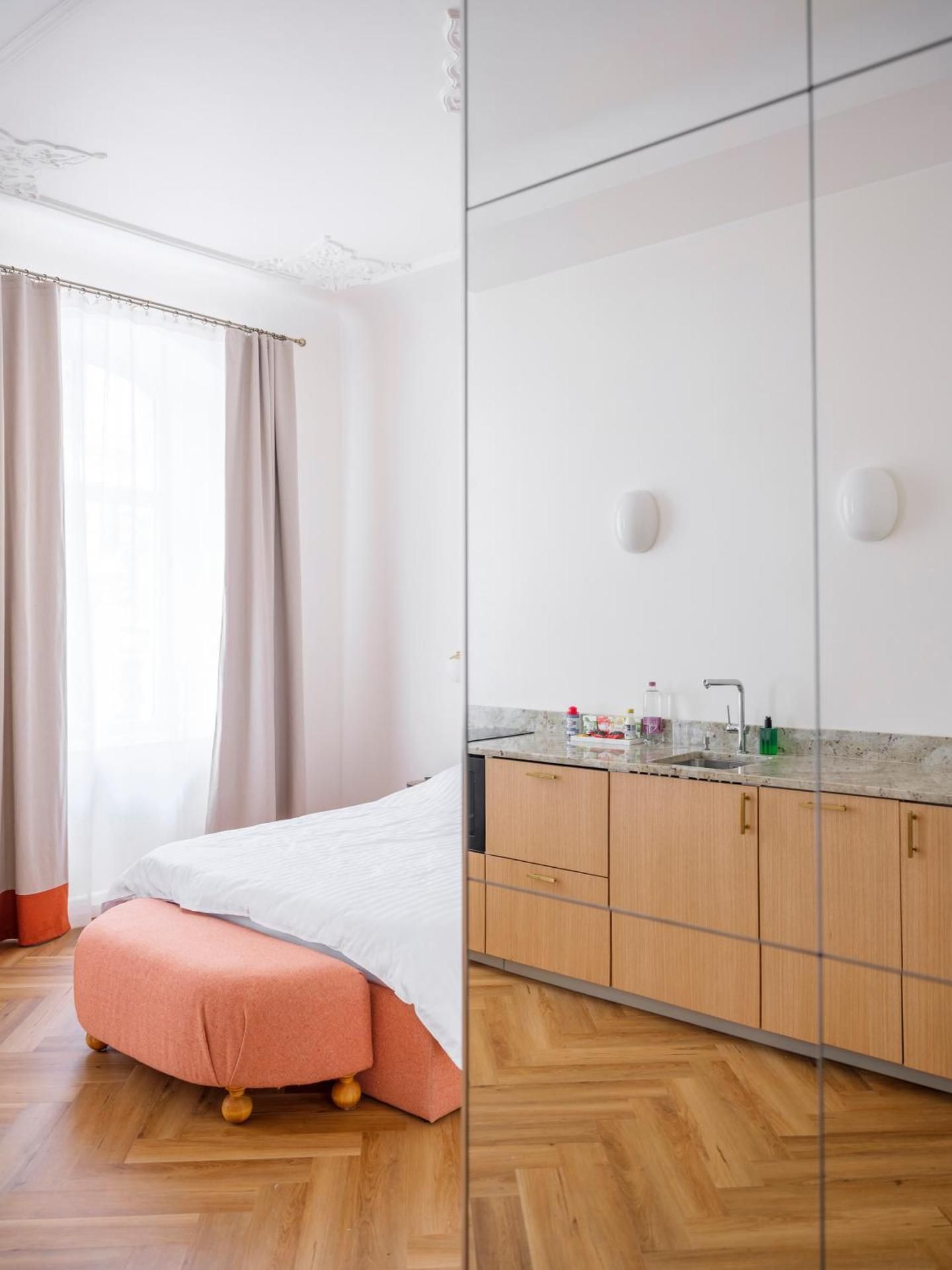 MIRO Rooms Skolas - quiet chic, free parking, self check-in Studio Apartment 2