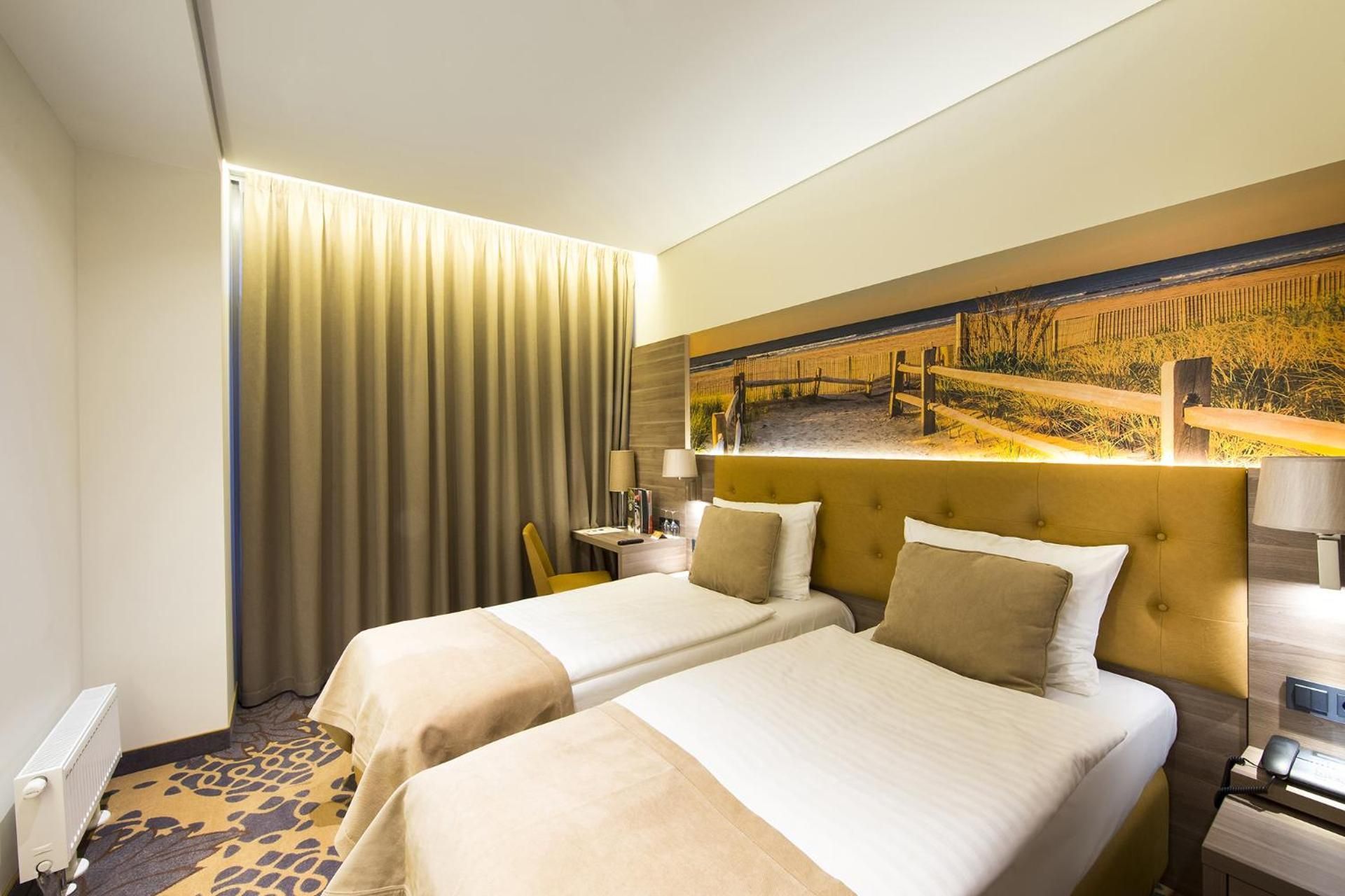 Standard Twin Room with Spa Access