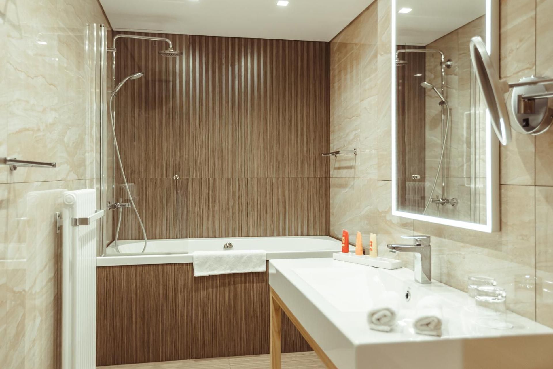 Superior Double Room with Spa Access