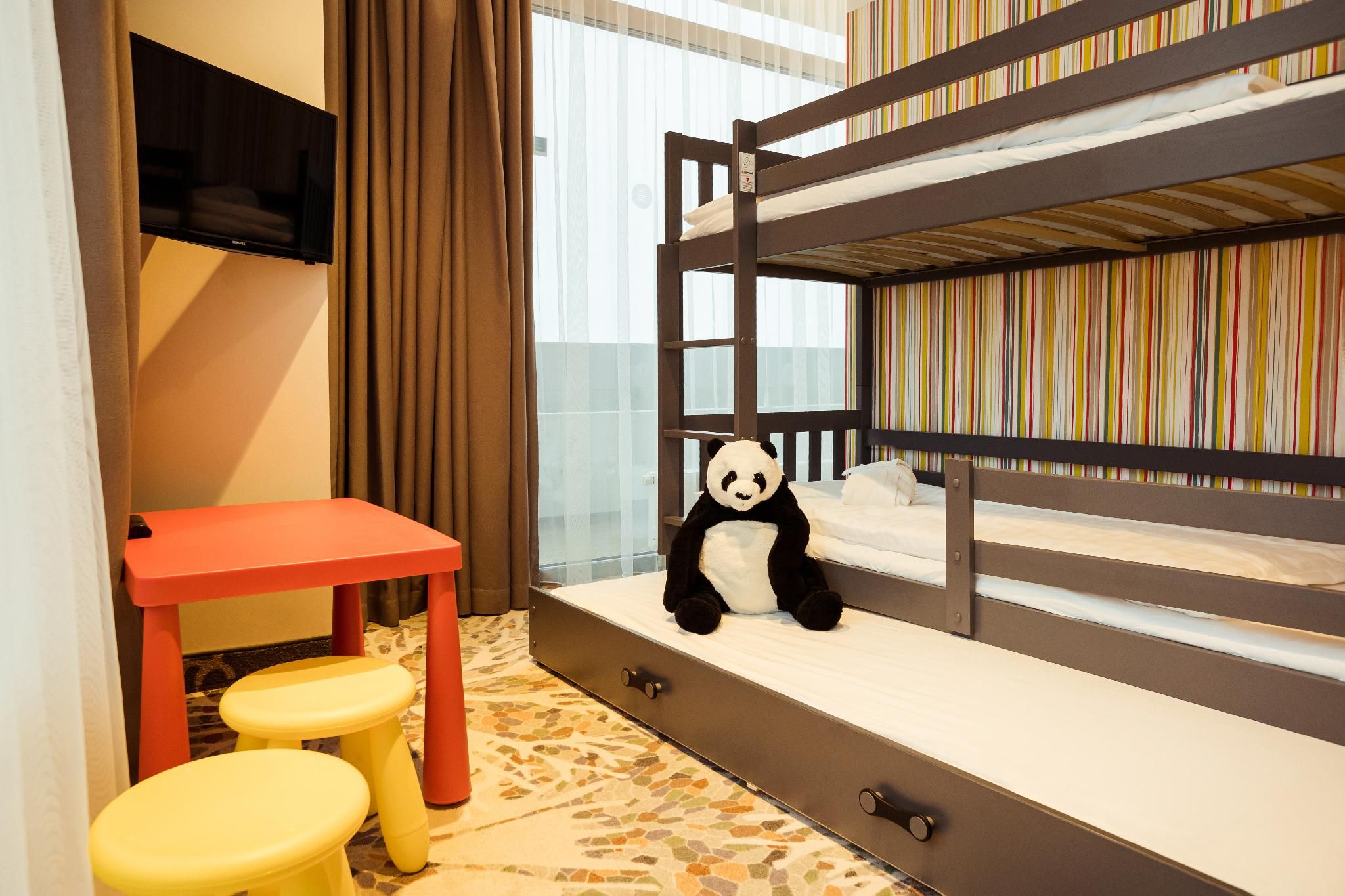 Family Club Plus Room with Spa Access