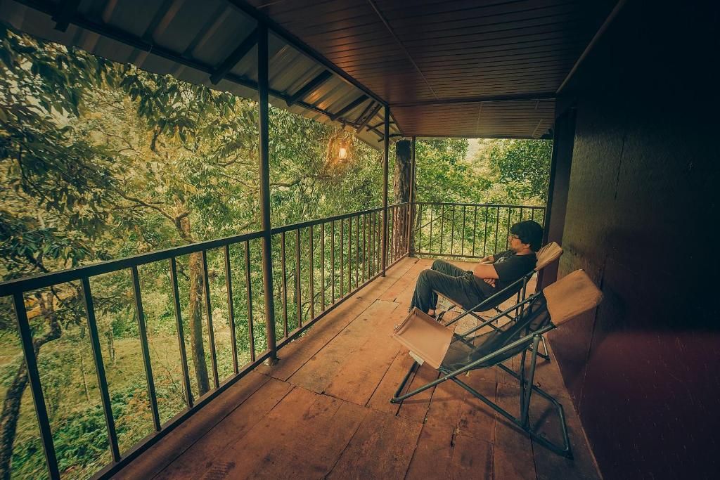 Ela Ecoland Nature Retreat Deluxe River View Room 3