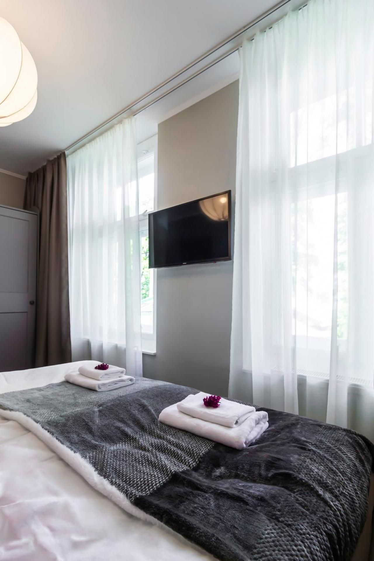 Twin Room with External Bathroom